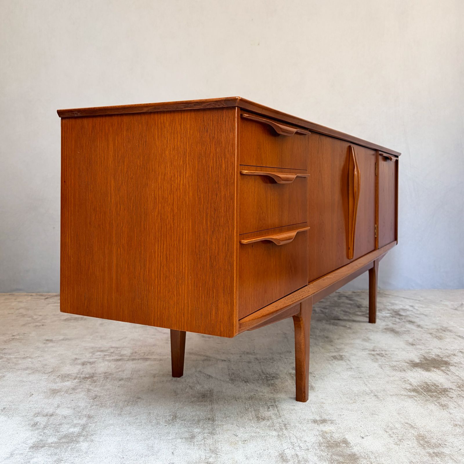 photo vinterior Jentique Teak Sideboard, 1960s