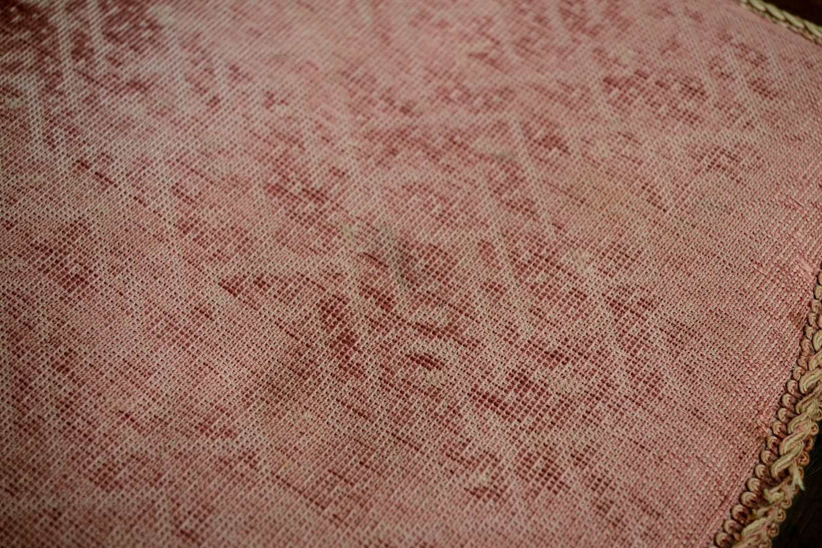 photo vinterior 4 Edwardian Stick Splat Back Chairs With Dusky Pink Seats   Sku 208