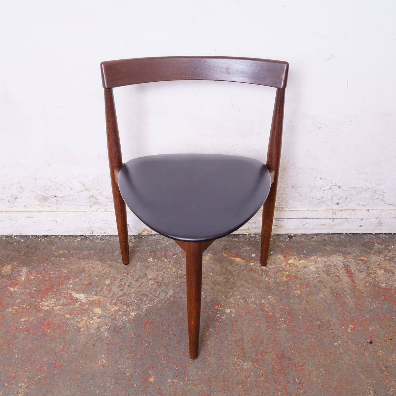 Danish Mid Century Roundette Dining Table & 4 Chairs By Hans Olsen For Frem Rojle photo vinterior