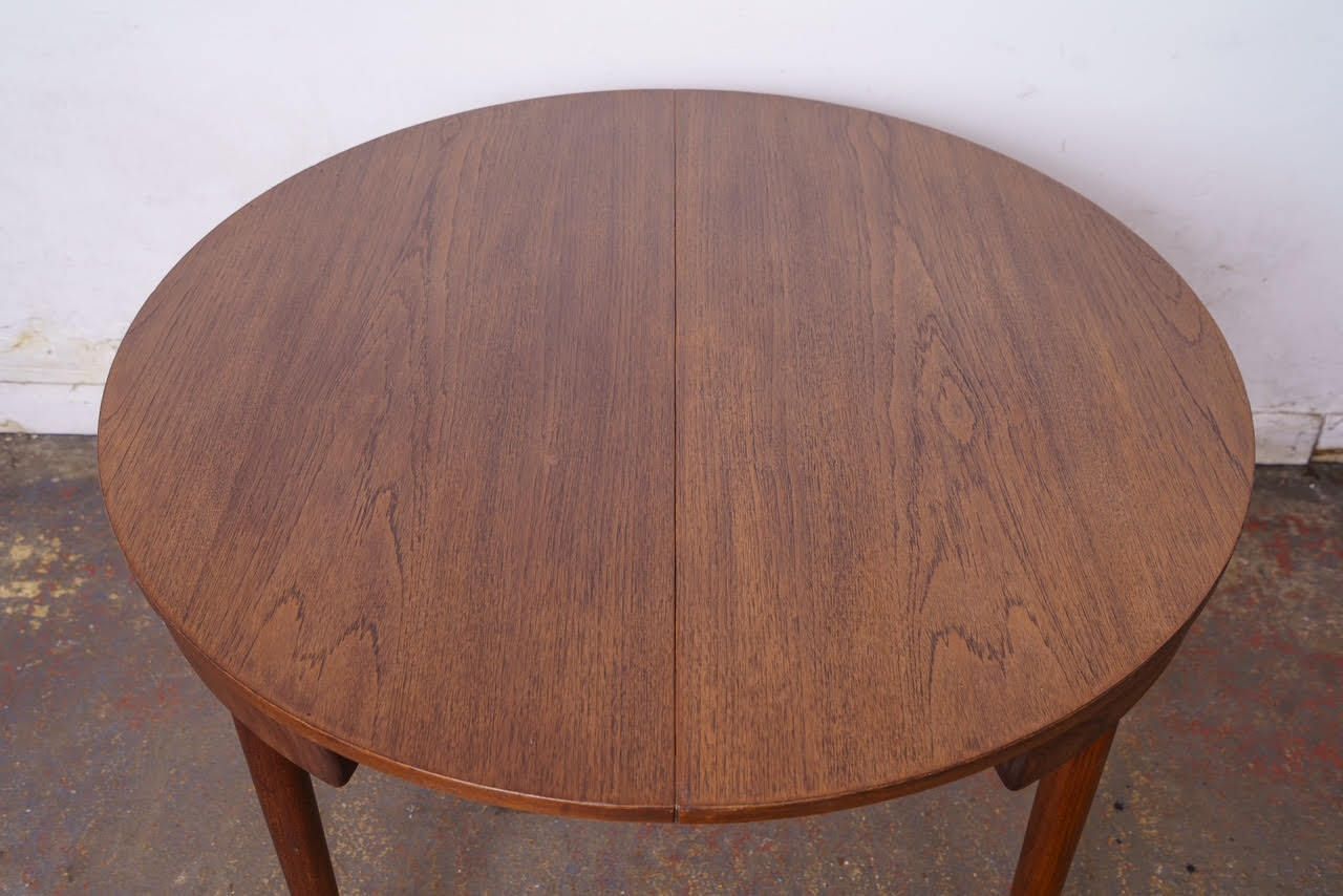 Furniture Danish Mid Century Roundette Dining Table & 4 Chairs By Hans Olsen For Frem Rojle photo