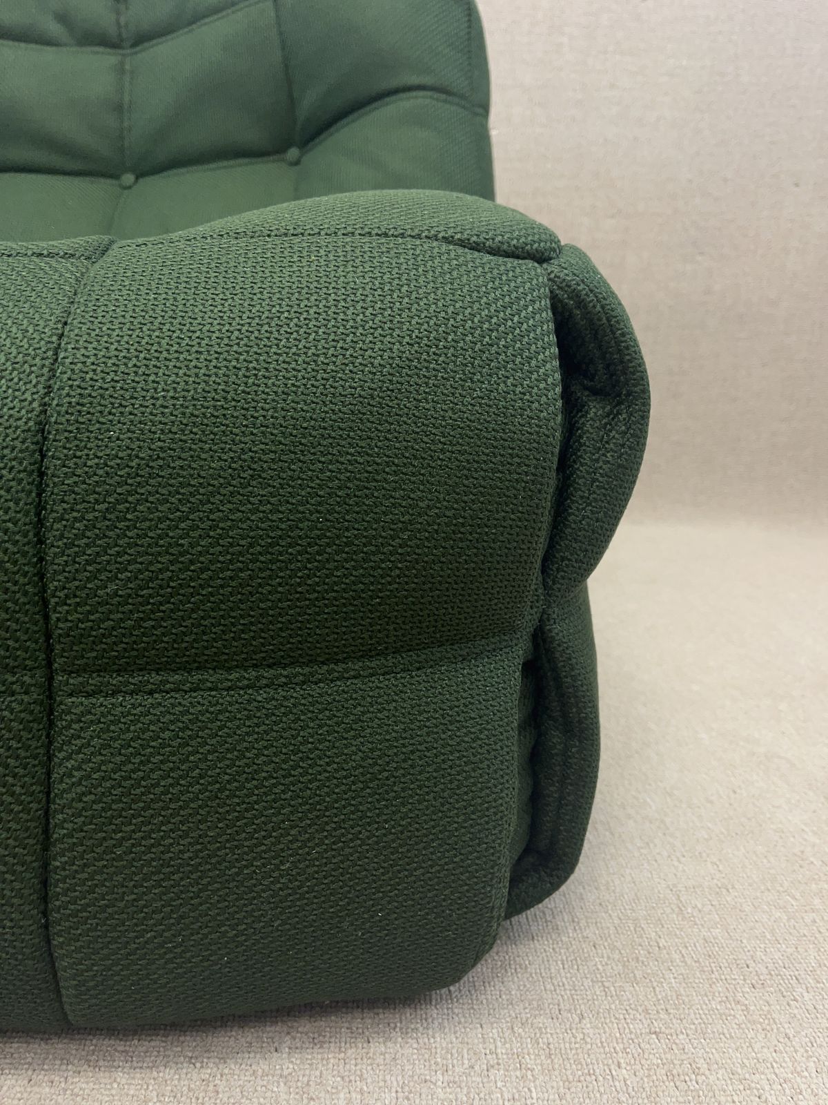 photo vinterior Sofa Settee Green Ligne Roset Kashima Two Seater
