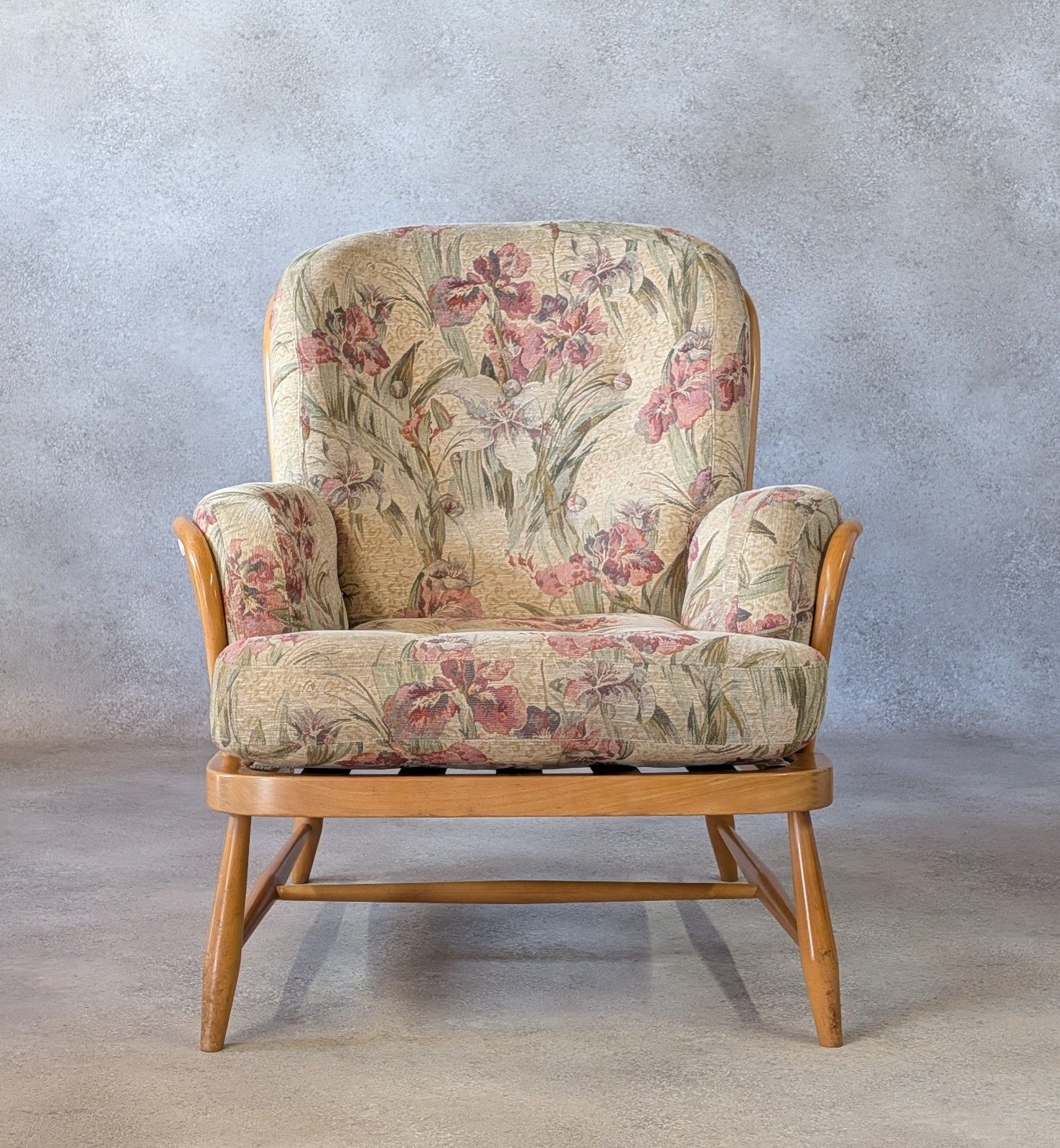 photo for sale Vintage Ercol Blonde Windsor Jubilee 766 Armchair