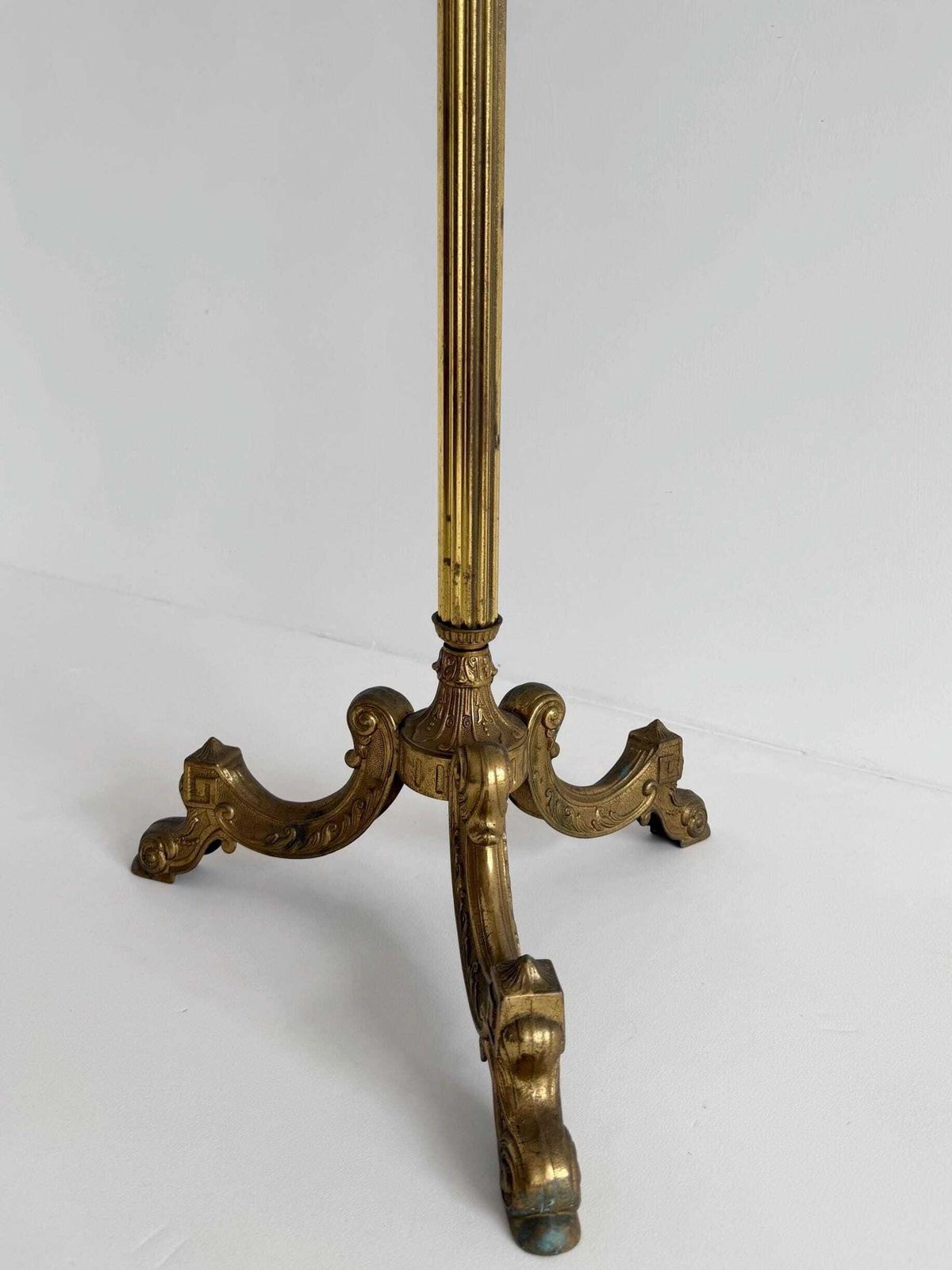 1168.0 Vintage Brass Coat Rack With Rotating Crown And Decorative Three Leg Base photo