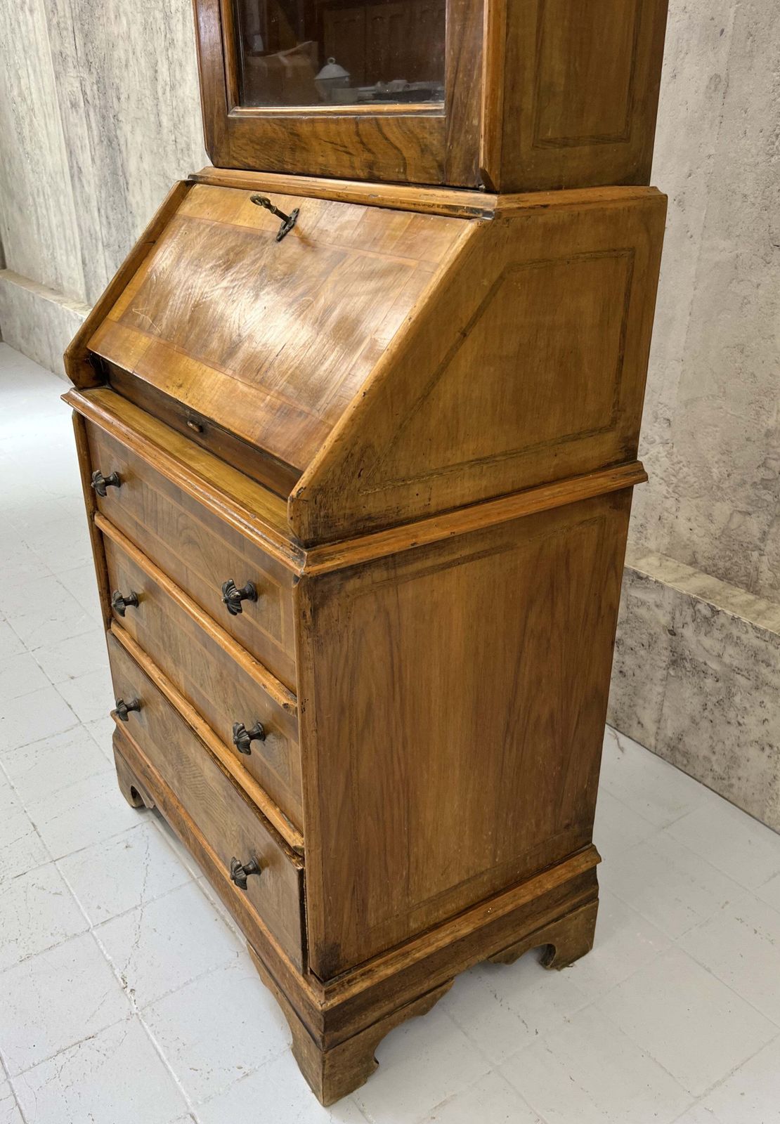 photo furniture 19th Century Bureau Desk With Bookcase Display Cabinet