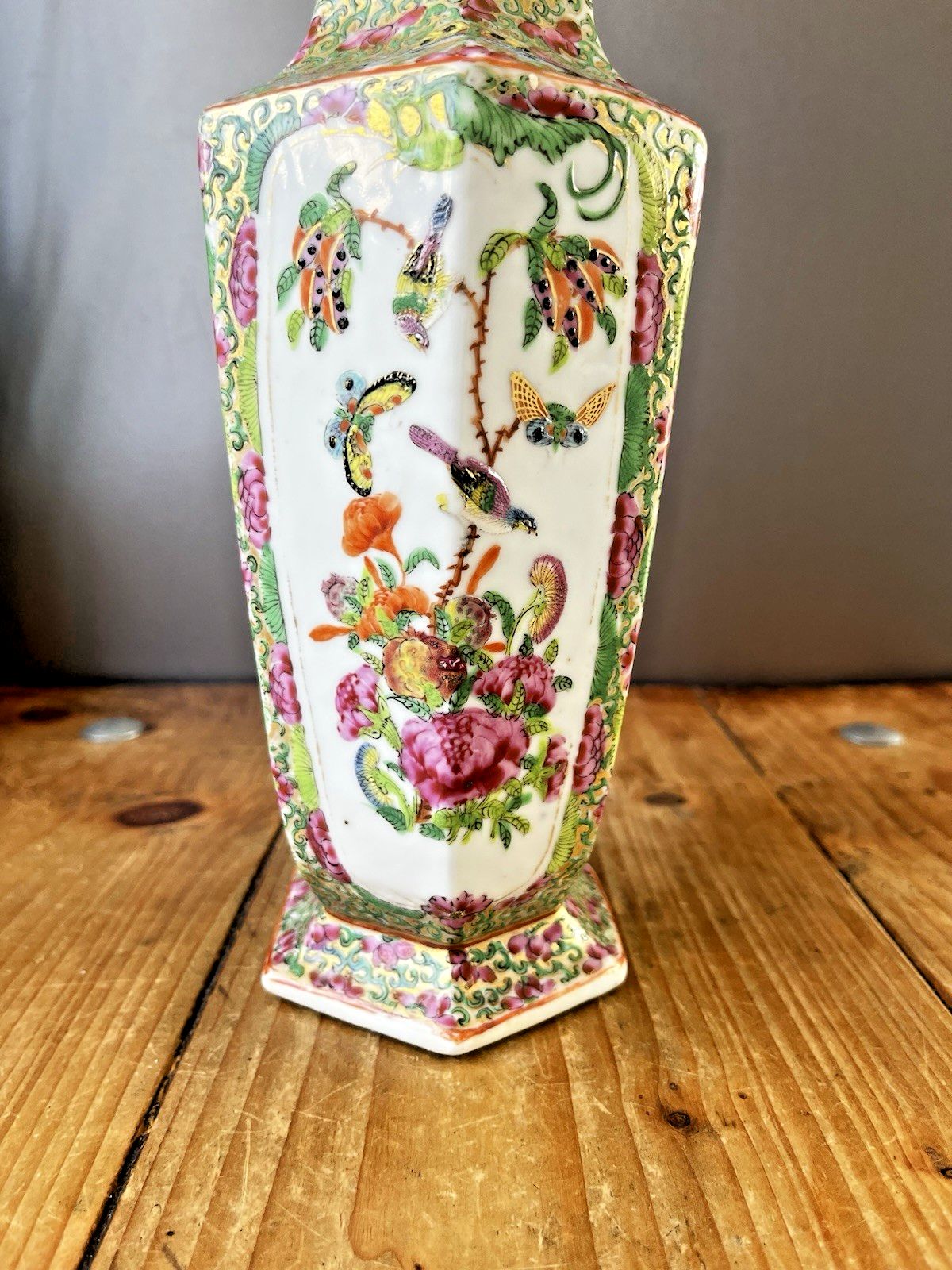 Antique Chinese Famille Rose Hexagonal Vase Figural Bird Butterfly Court Scenes photo vinterior