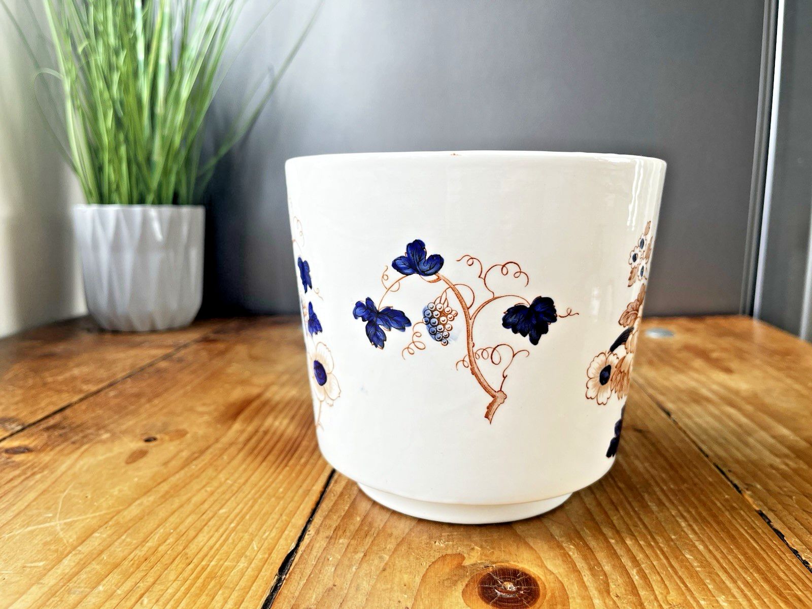 photo for sale Vintage Enoch Wedgwood Pottery Old Castle English Imari Style Planter Plant Pot