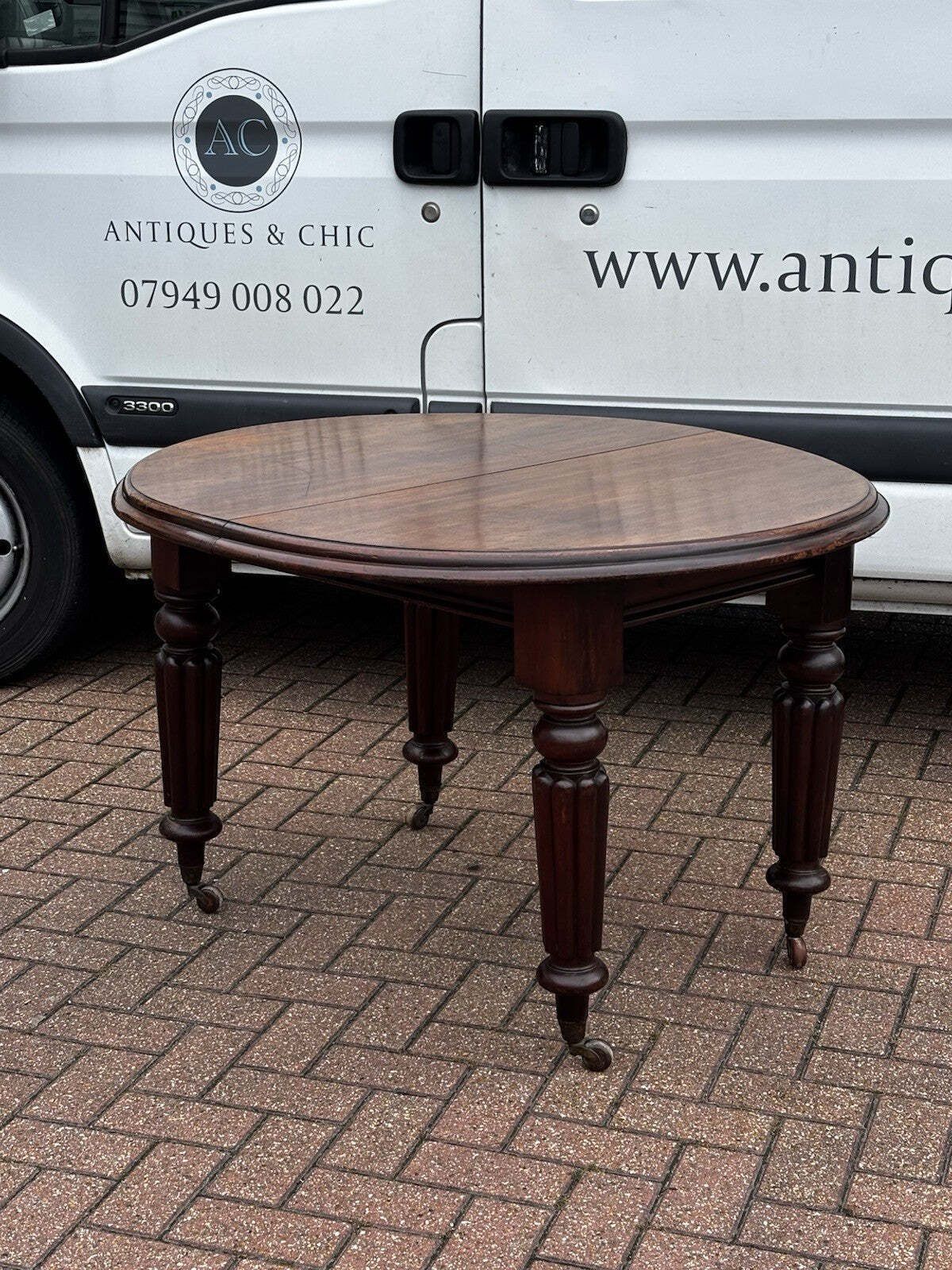 Furniture Victorian Extending Mahogany Dining Table & 4 Chairs photo