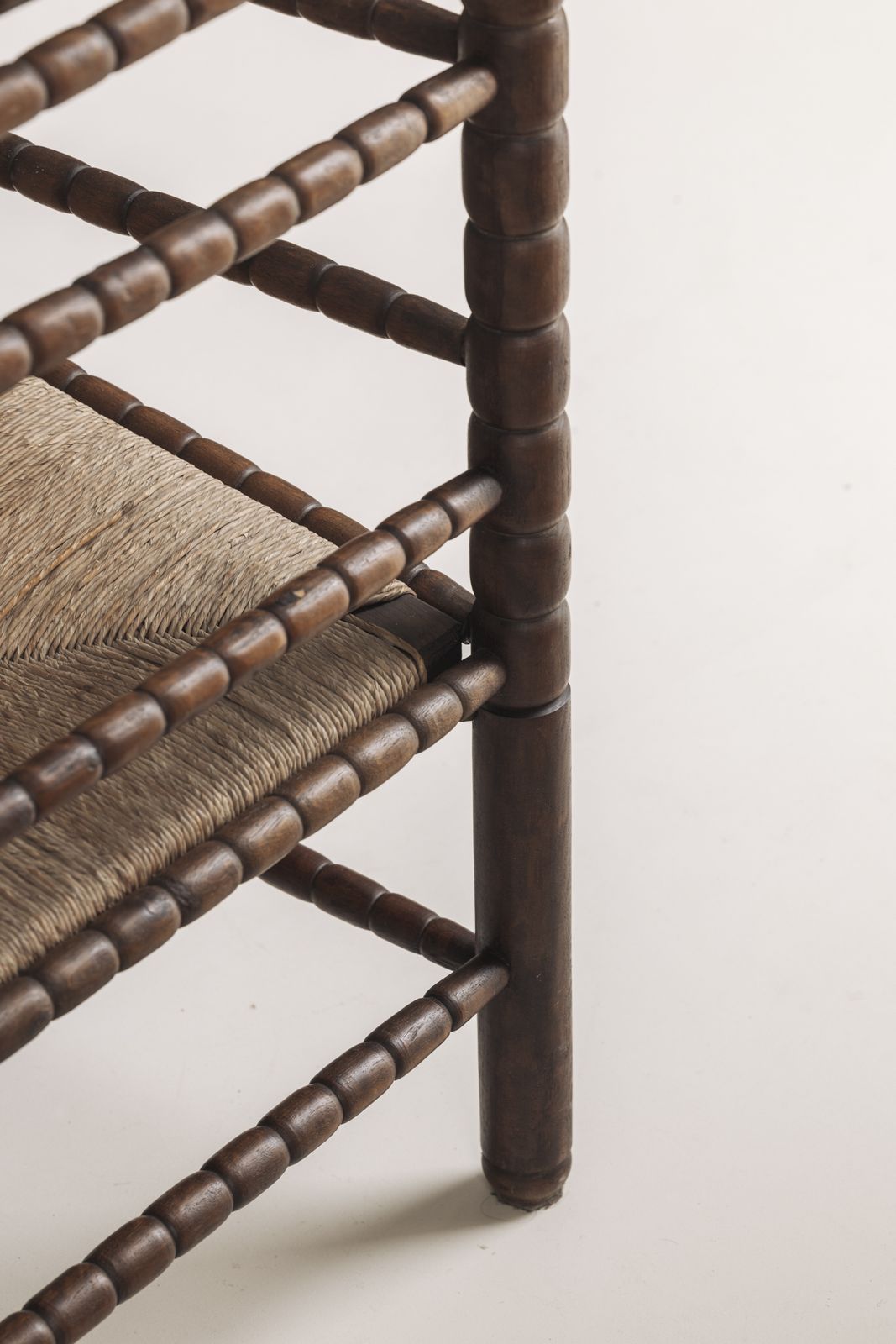 Meubels Sculpturale Franse 'Bobbin' fauteuils, ca. jaren 1950 photo