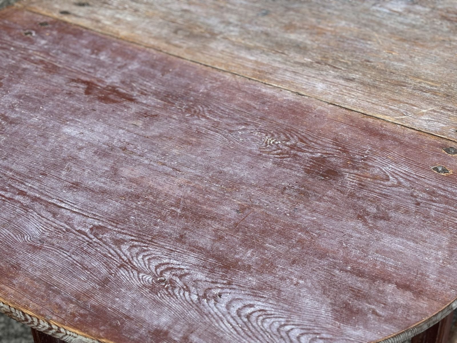 Early 19th Century Swedish Painted Top Drop Leaf Dining Table photo buy