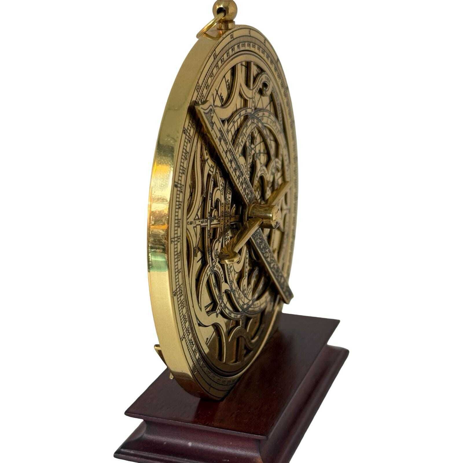 Franklin Mint   Astronomische Astrolabe   Verguld Messing Op Houten Sokkel   1987 photo furniture
