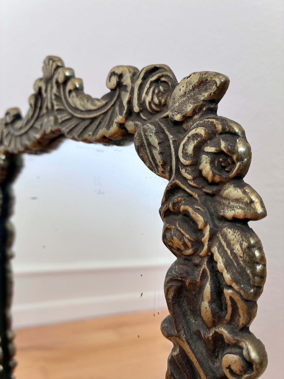 Vintage Rococo Revival tafelspiegel in gegoten metaal, midden 20e eeuw photo for sale