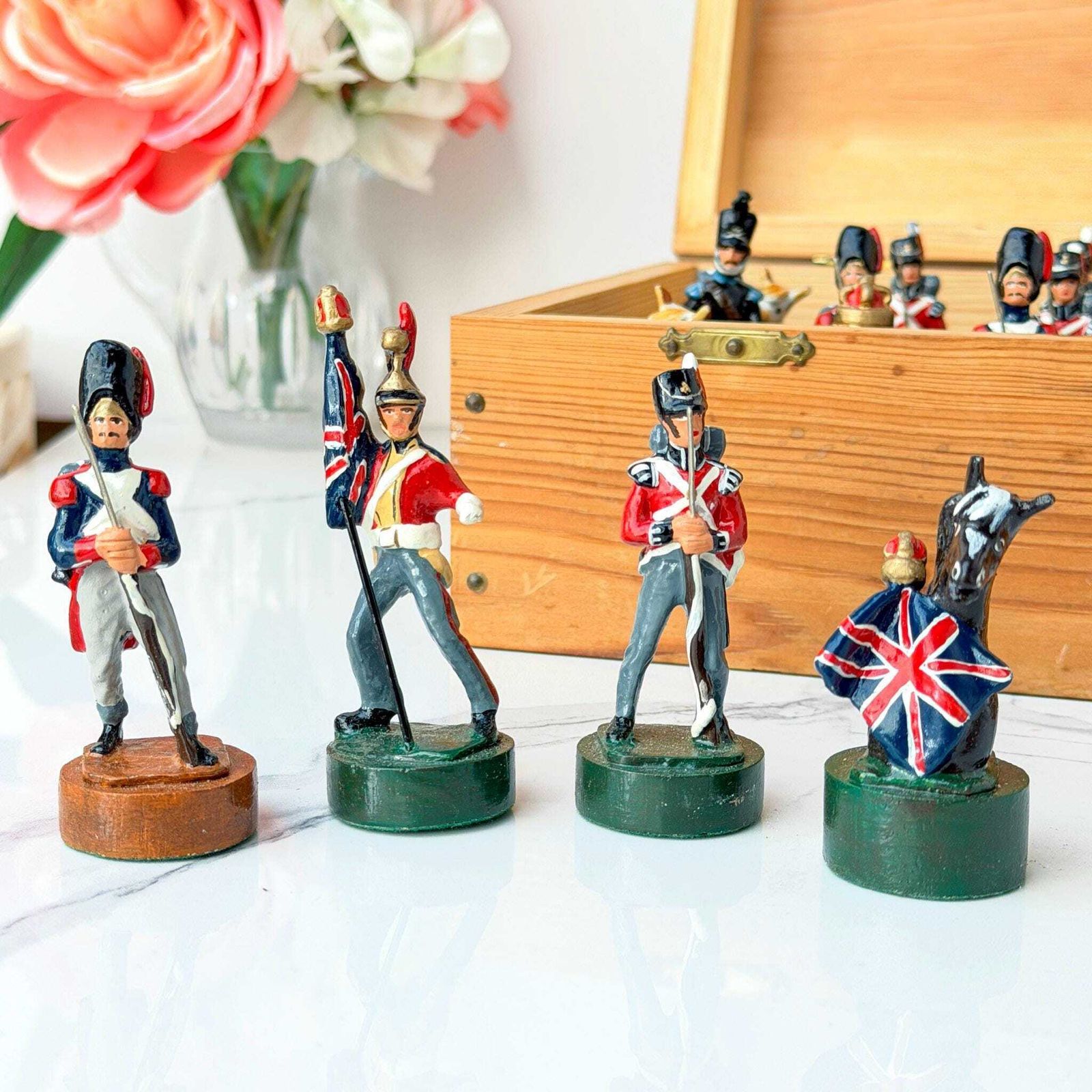 photo for sale Franklin Colours Vintage Waterloo Pewter Schaakset jaren 1970