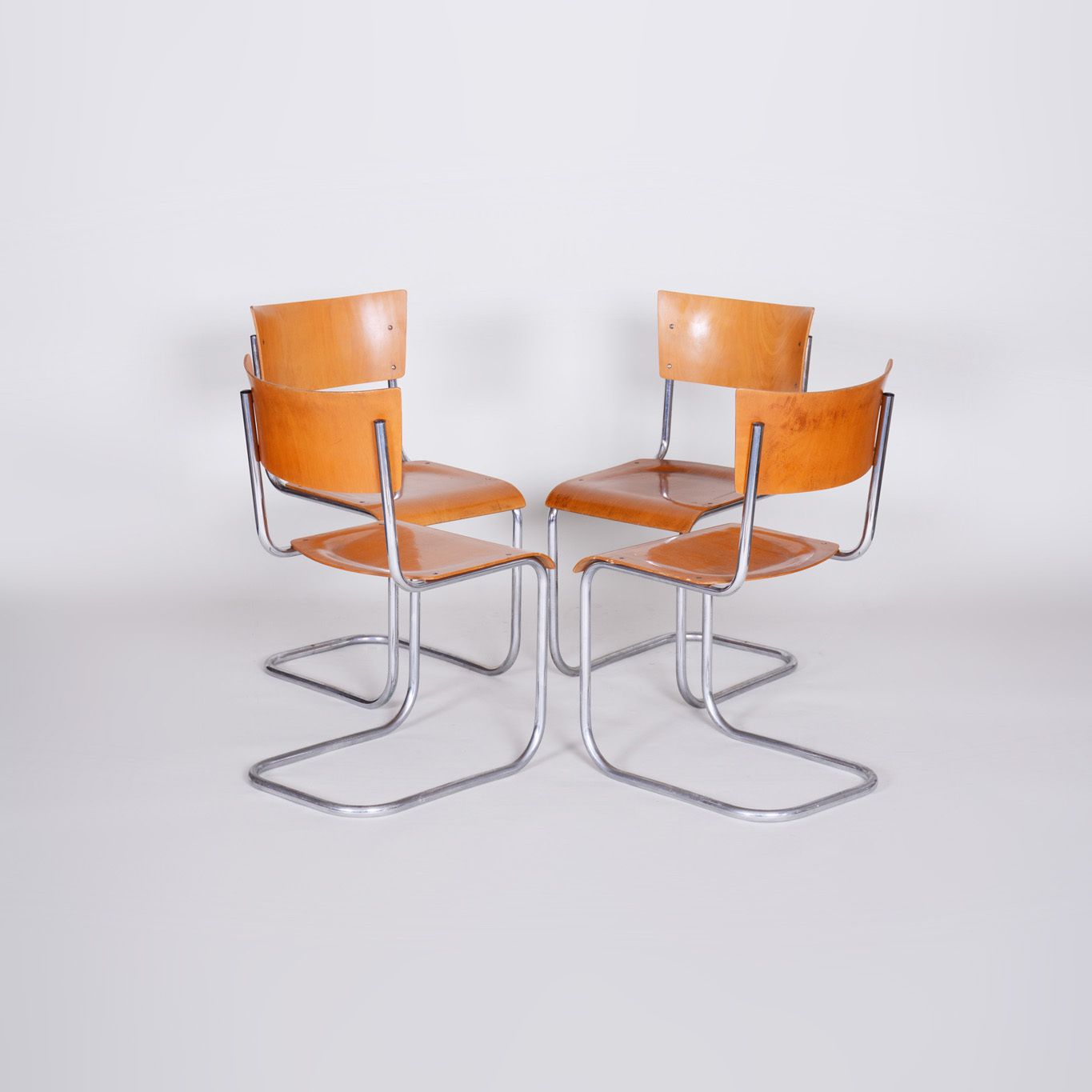 Set Of Czech Beech Bauhaus Chairs By Robert Slezak, Four Pieces, Chrome, 1920s photo Furniture