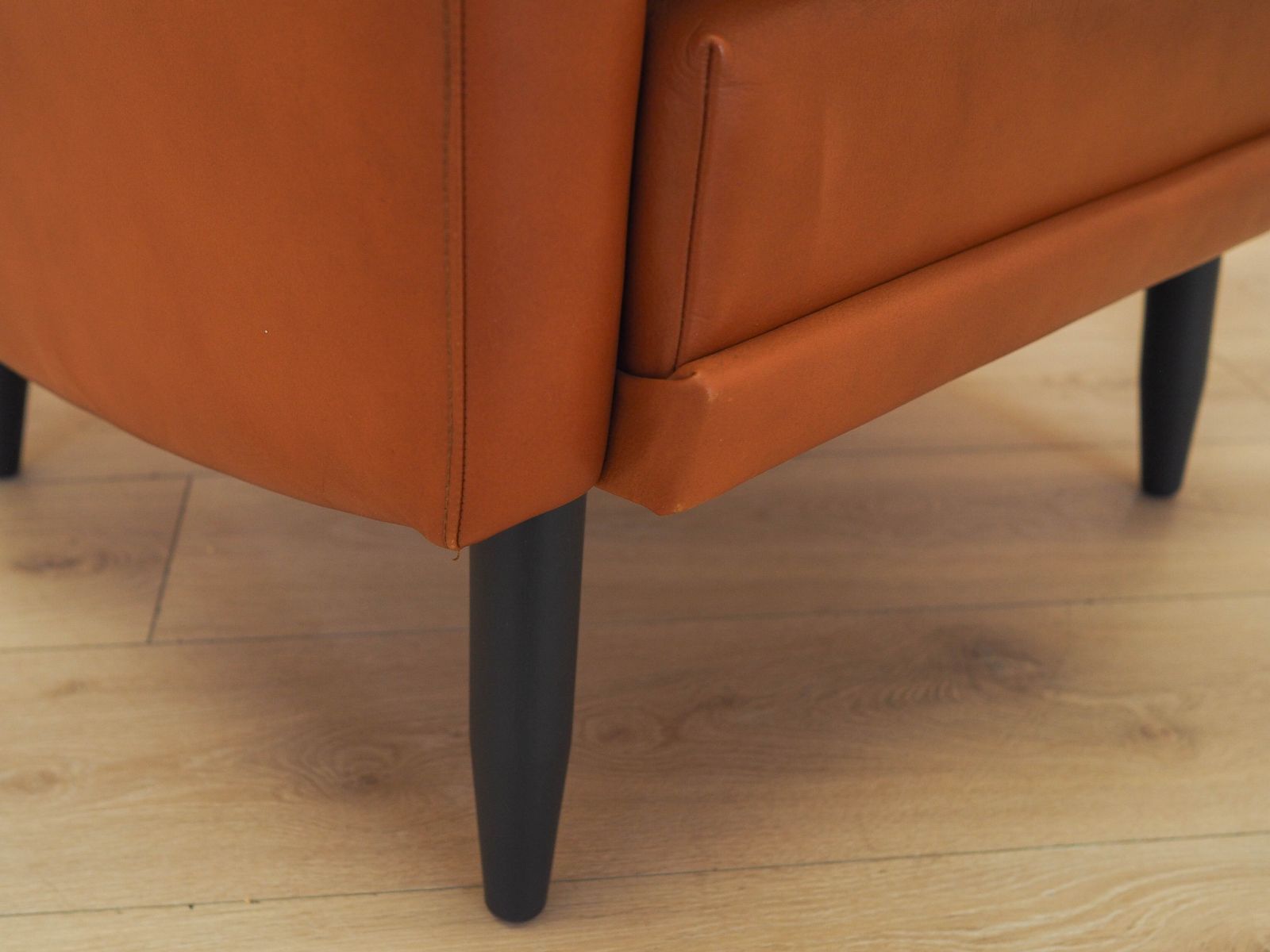 photo buy Oranje Fauteuil, Deens Design, Jaren 1970, Gemaakt In Denemarken