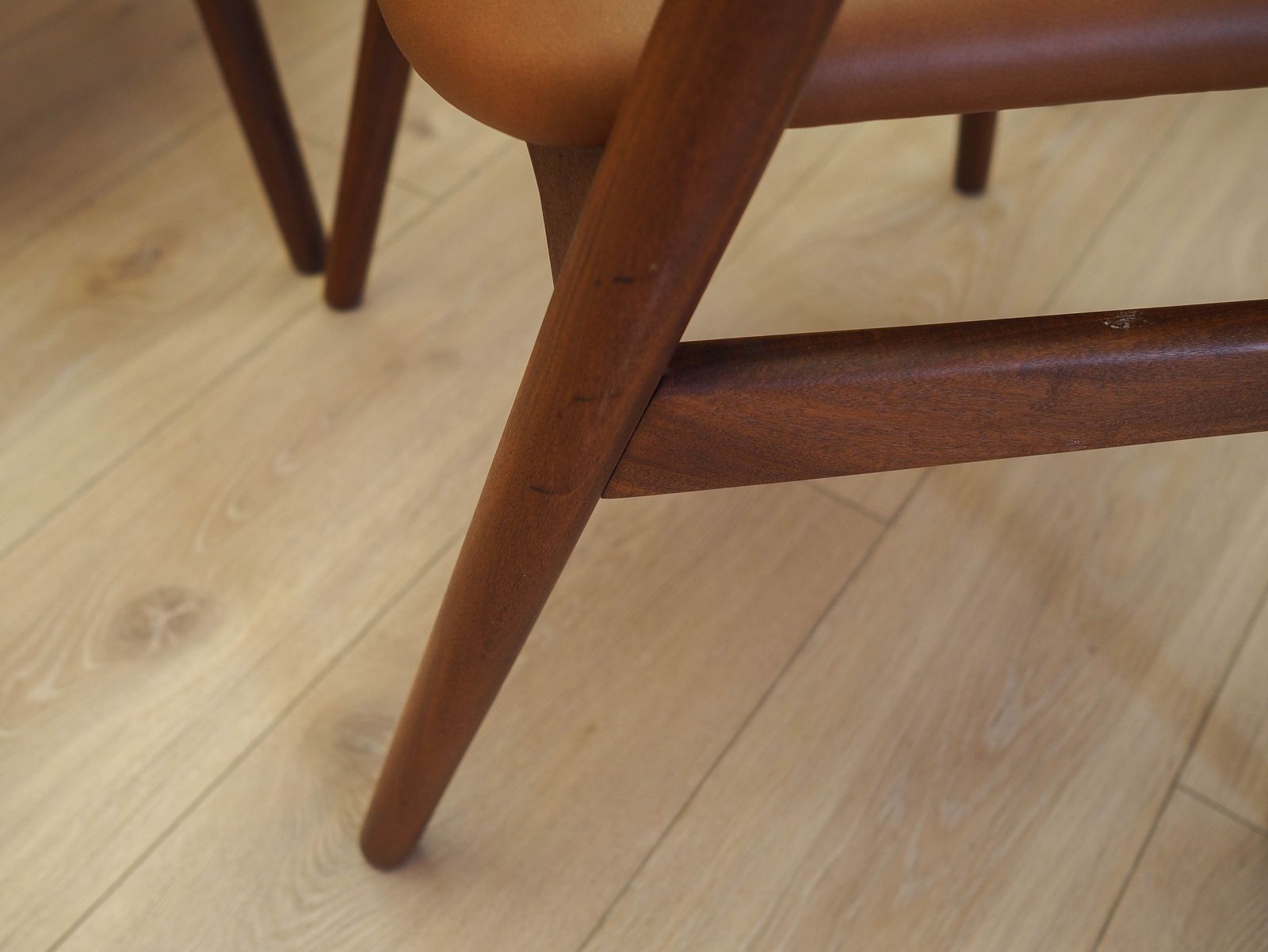 Meubels Set van zes teakhouten stoelen, Deens design, jaren 1970, gemaakt in Denemarken photo