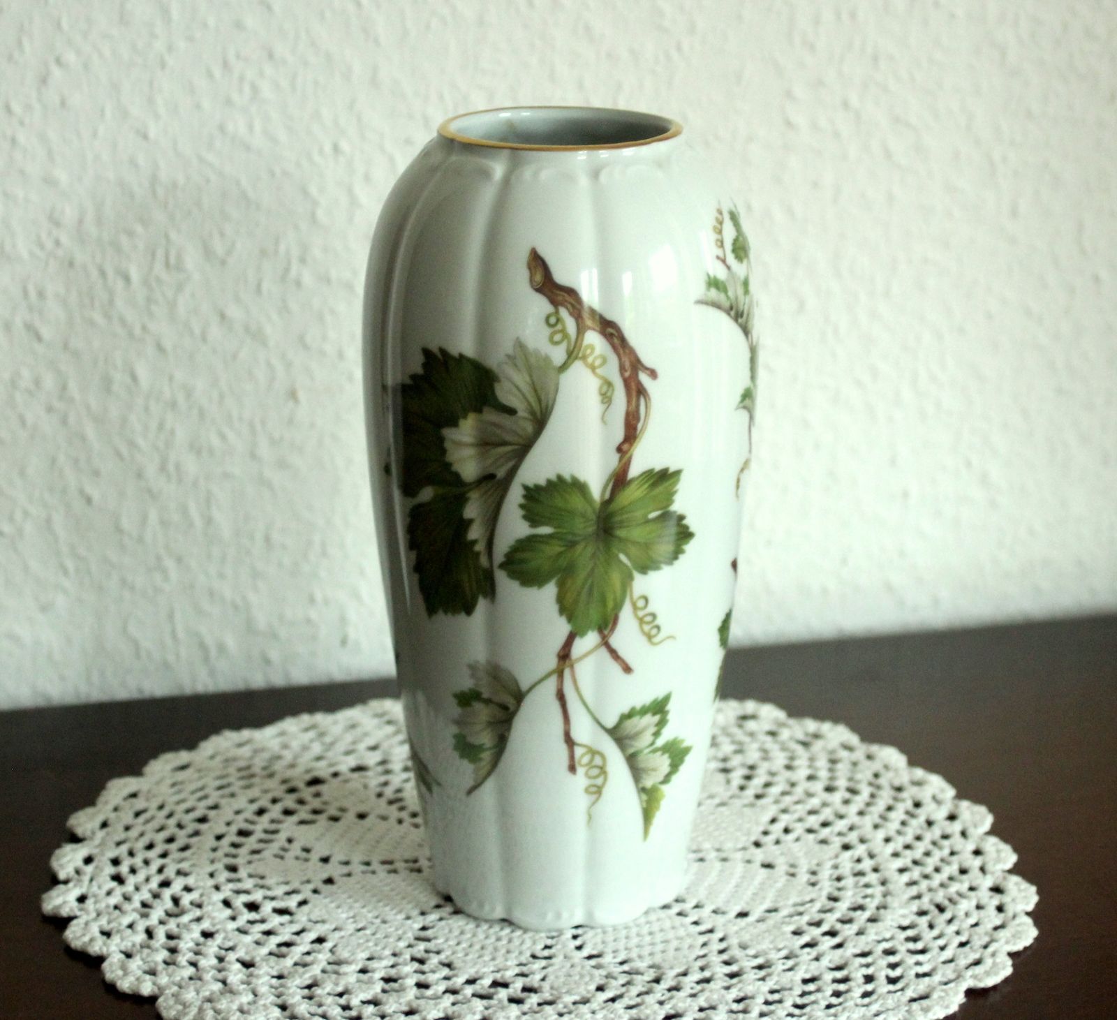Klein porseleinen vaasje van Royal Bavaria KPM – handgemaakt – gemerkt – vintage
