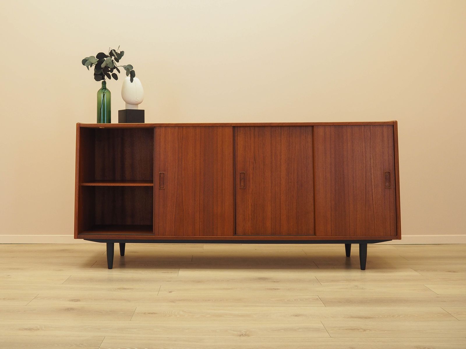 Teakhouten Dressoir, Deens Design, Jaren 1970, Gemaakt In Denemarken photo 1929.0