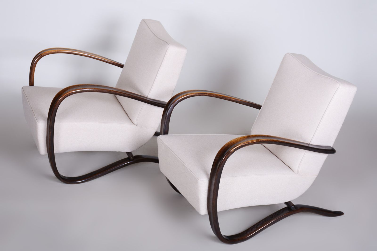 Pair Of Art Deco Beech Armchairs H 269 From Czechoslovakia By Jindrich Halabala photo buy