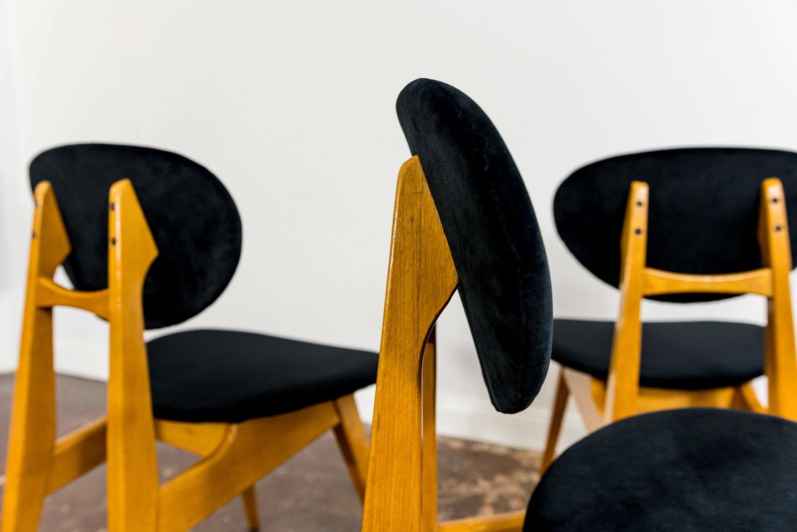 photo furniture Mid Century Chairs, Gfm 22 By J. Kędziorek, Poland, 1960’s, Set Of 3