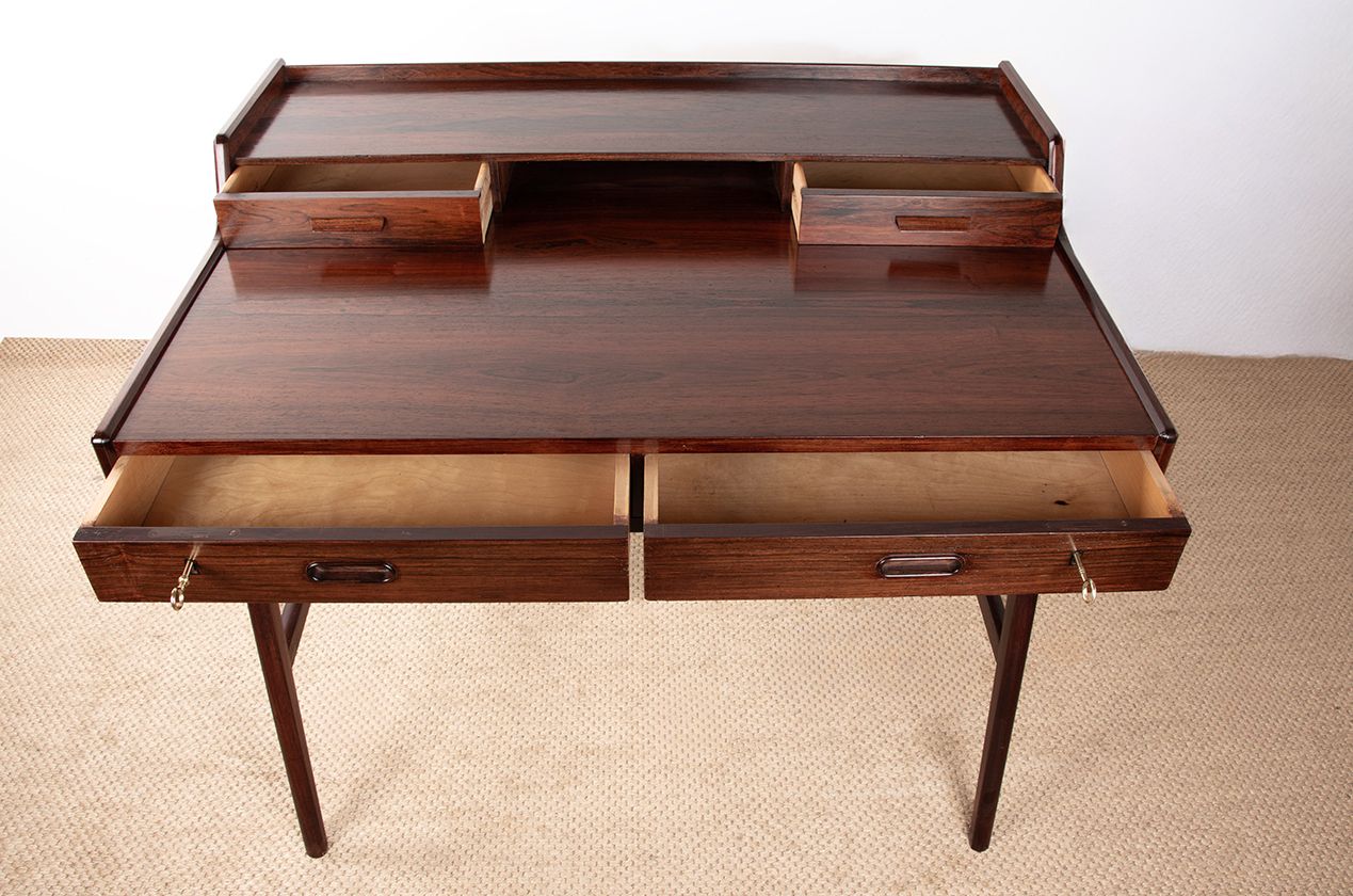 Danish Rosewood Desk, Model 56 By Arne Wahl Iversen For Vinde Mobelfabrik 1960. photo 4000.0