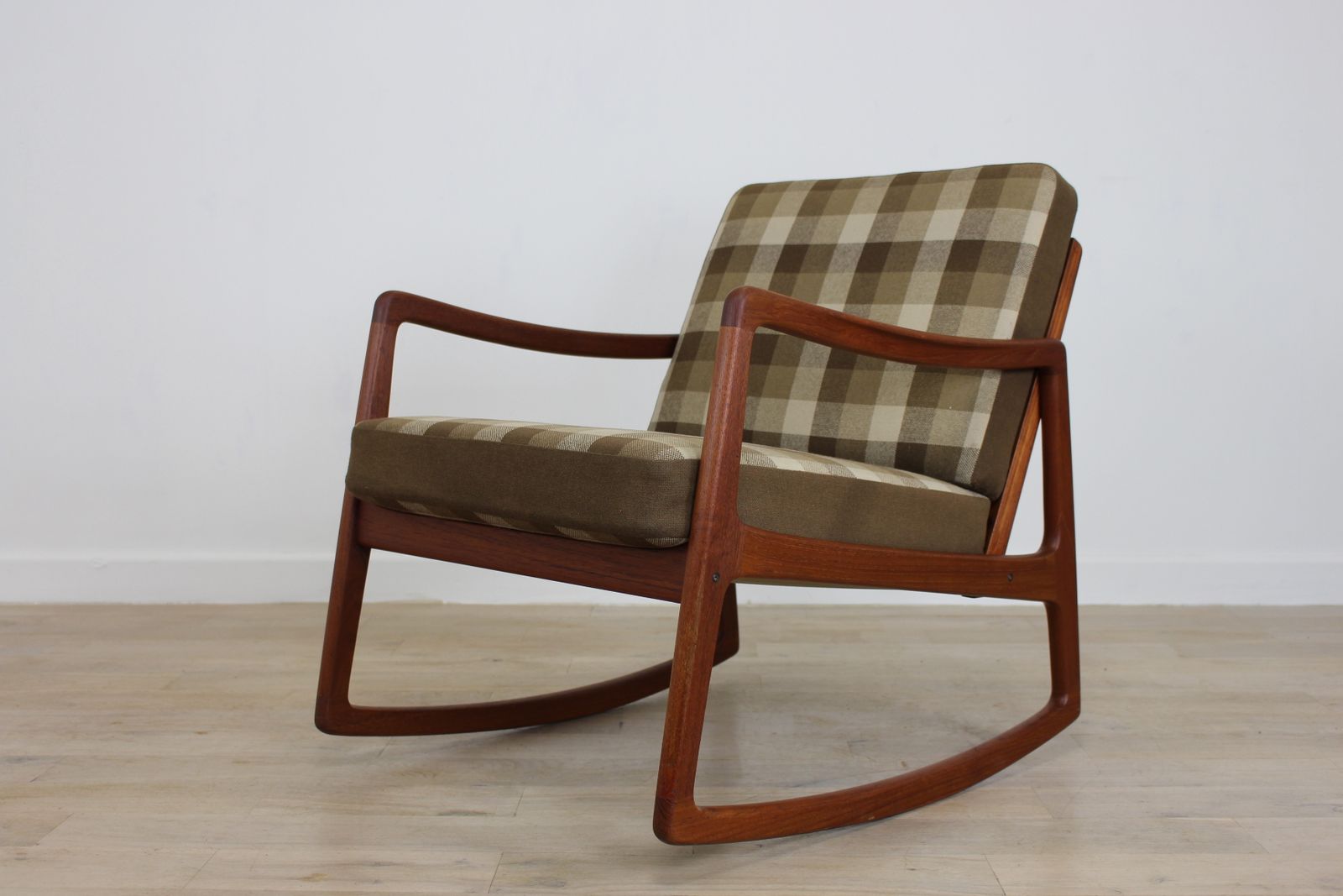 Teak Rocking Chair Fd120 By Ole Wanscher photo furniture
