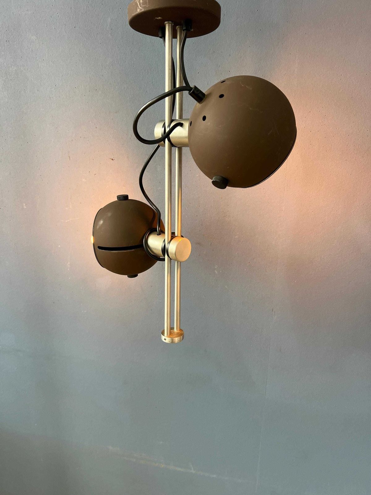 Bruine Plafondlamp | Space Age Armatuur | Vintage Eyeball Lamp photo for sale