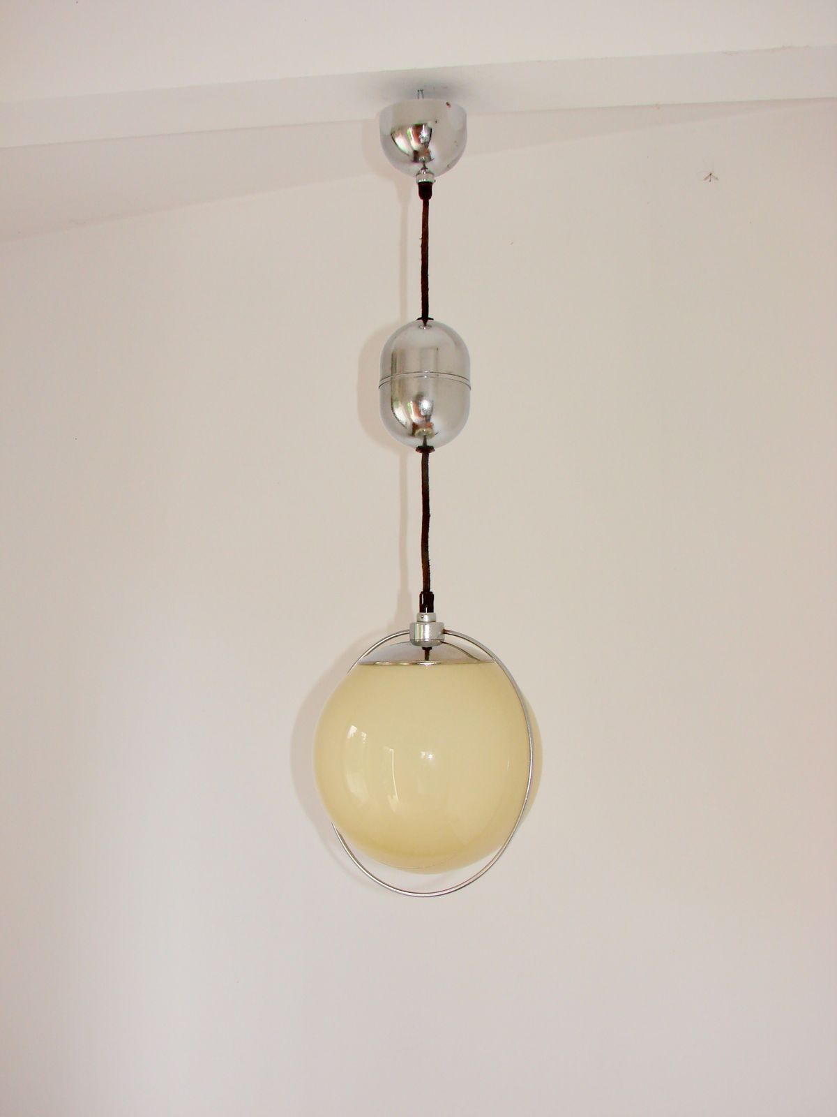 Lamp In Art Deco Stijl, Jaren 1940. photo for sale