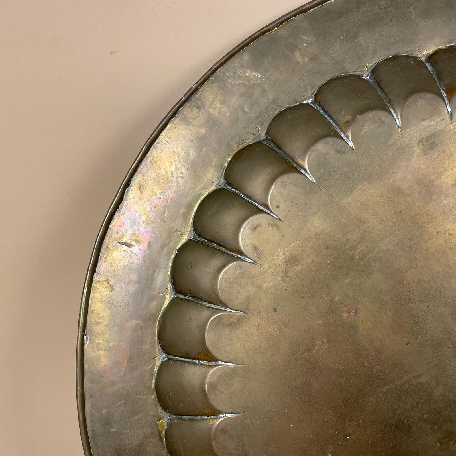 Indian Metal Gold Patterned Brass Tray 58cm Plate Asian Handmade Etched Intricate Decorative Patterned Wall Art Round Vintage Antique photo vintage