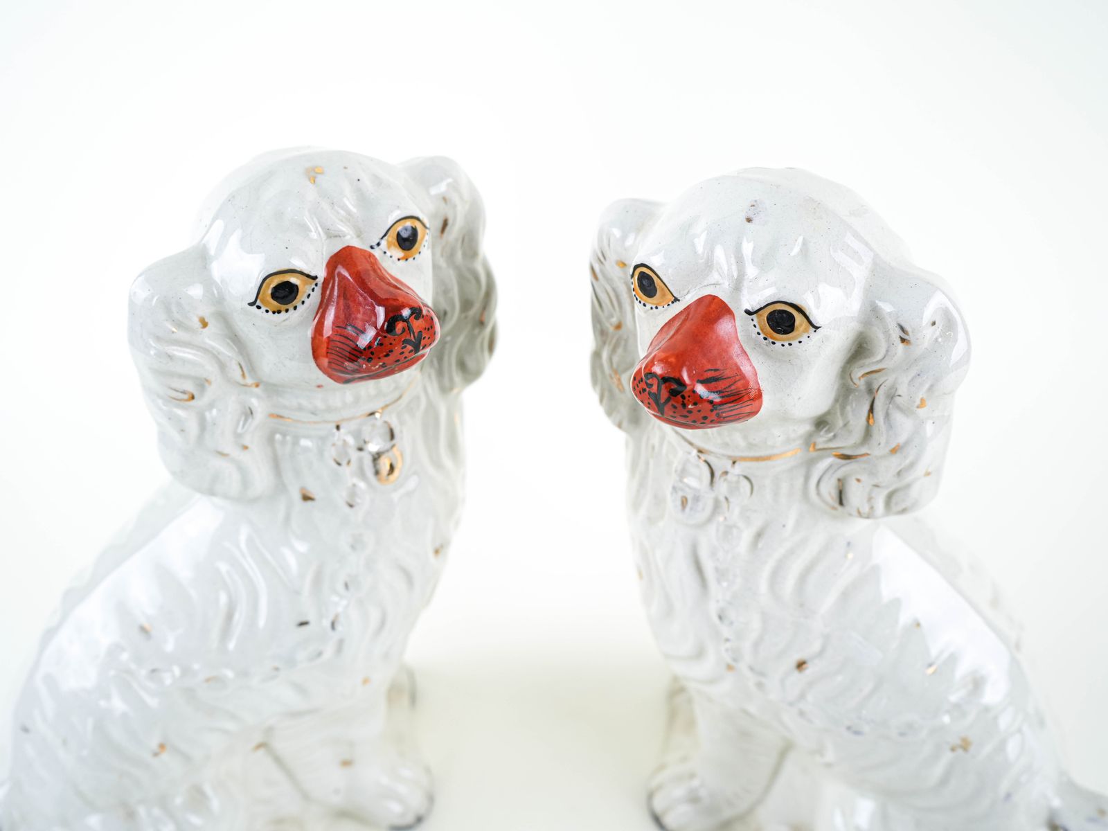 photo for sale Keramieken schoorsteenbeeldjes – spaniëls, Staffordshire-stijl, Made In England