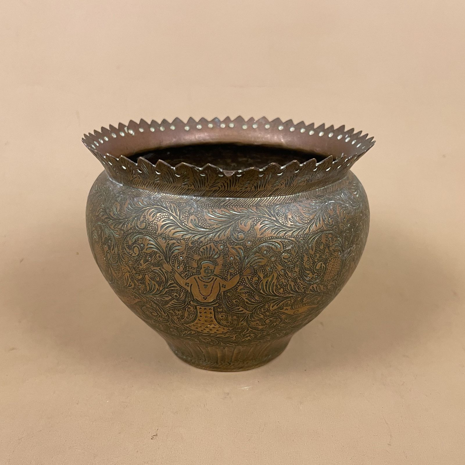 Antique Metal Gold Indian Patterned Brass Plant Pot Planter Jardiniere Asian Handmade Engraved Etched Intricate Vintage Urn Decorative India photo vintage