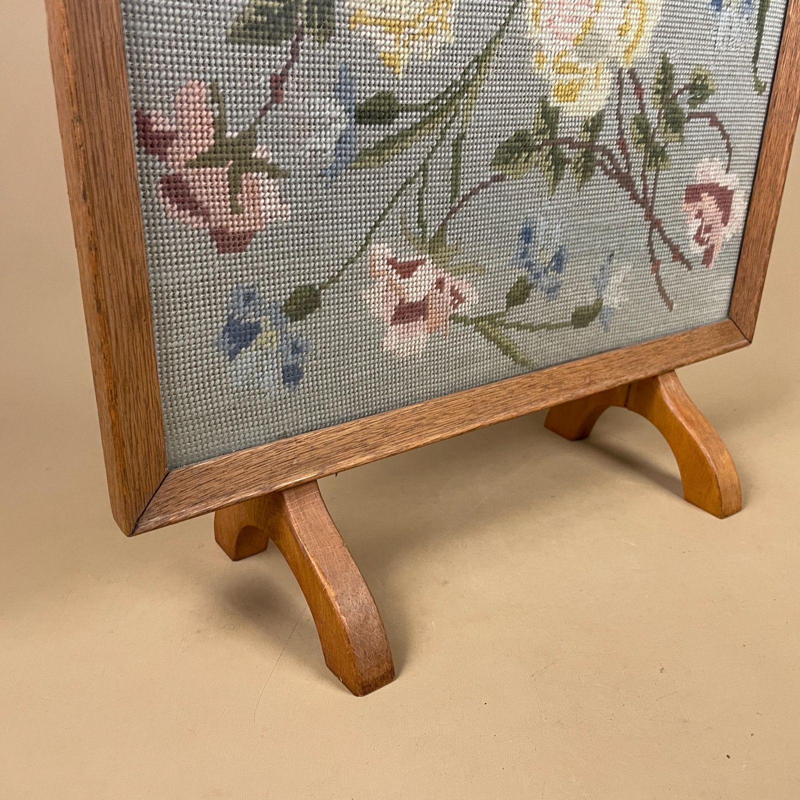 Embroidered Fire Screen Wooden Frame Floral Fabric Panel Country House Needlework Arts And Crafts Fireplace Fireguard Antique Victorian Blue photo buy