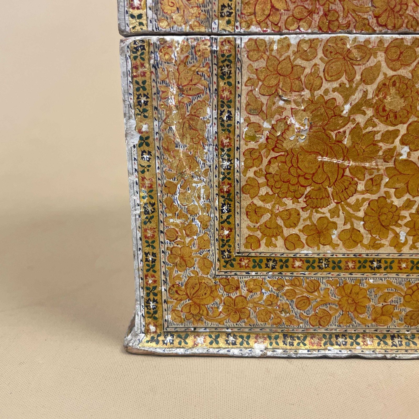 Kashmiri Paper Mache Domed Box Hand Painted Floral Lidded Keepsake Trinket Vintage Indian Antique Gold Patterned Antique Display Slots photo vinterior