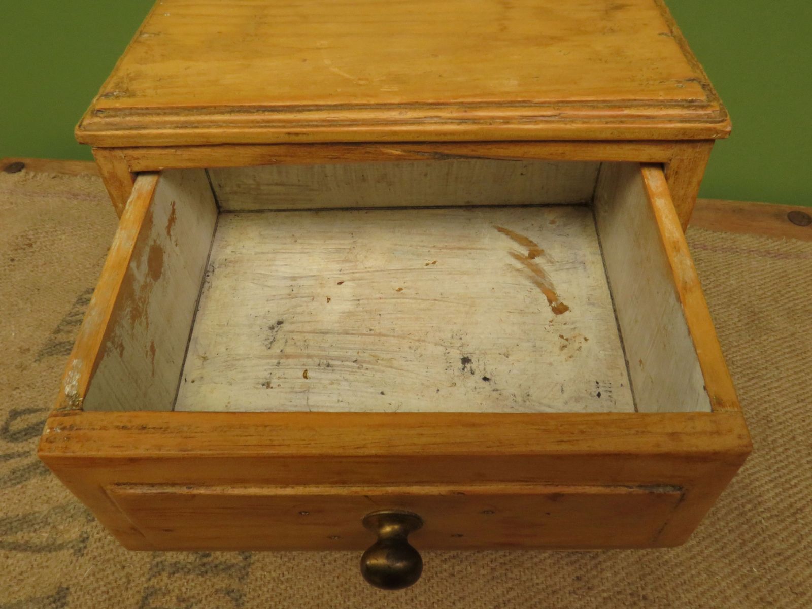 Table Top Pine Keepsake Chest, 1800s photo Home Decor