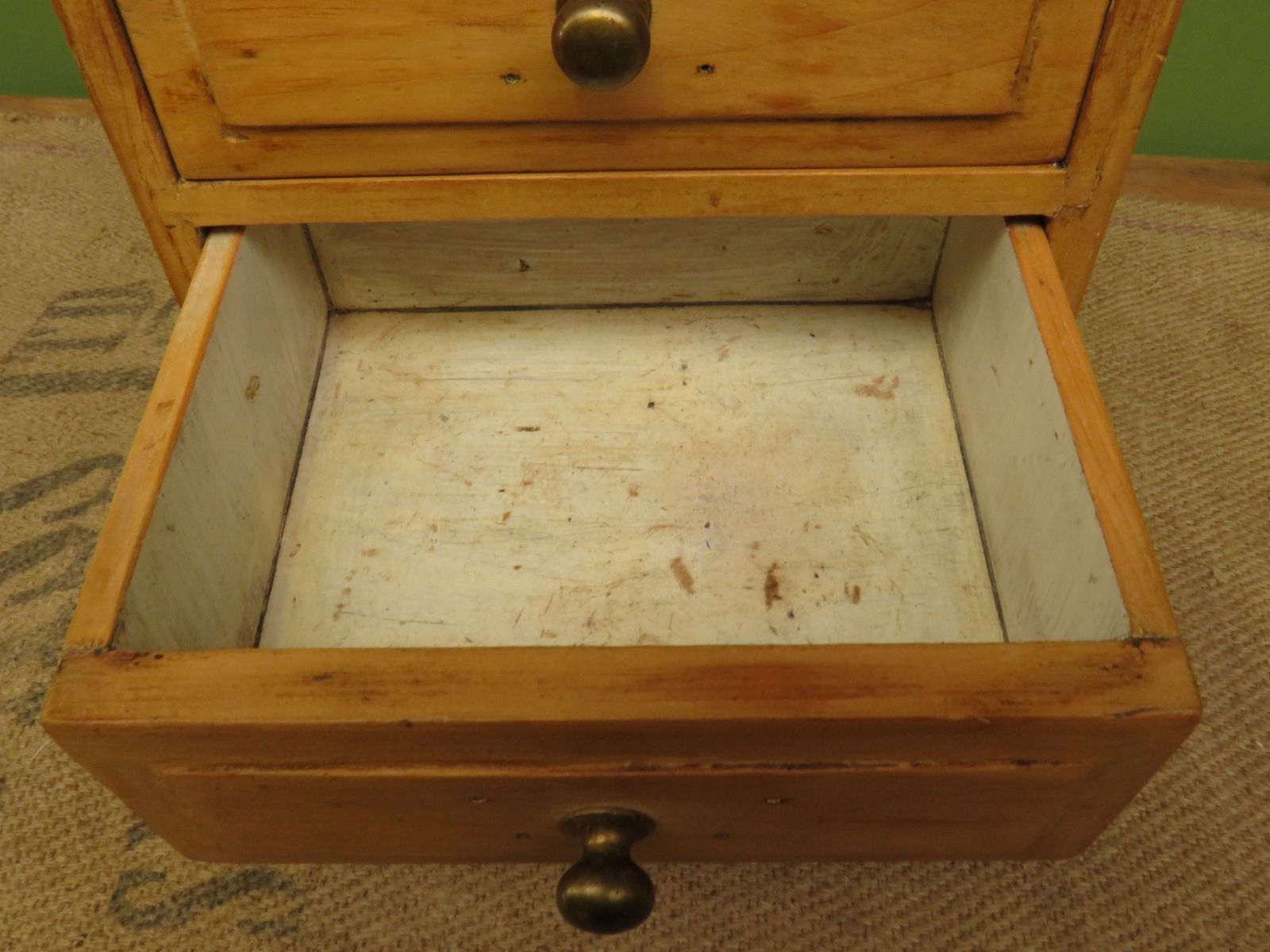 Table Top Pine Keepsake Chest, 1800s photo 145.0