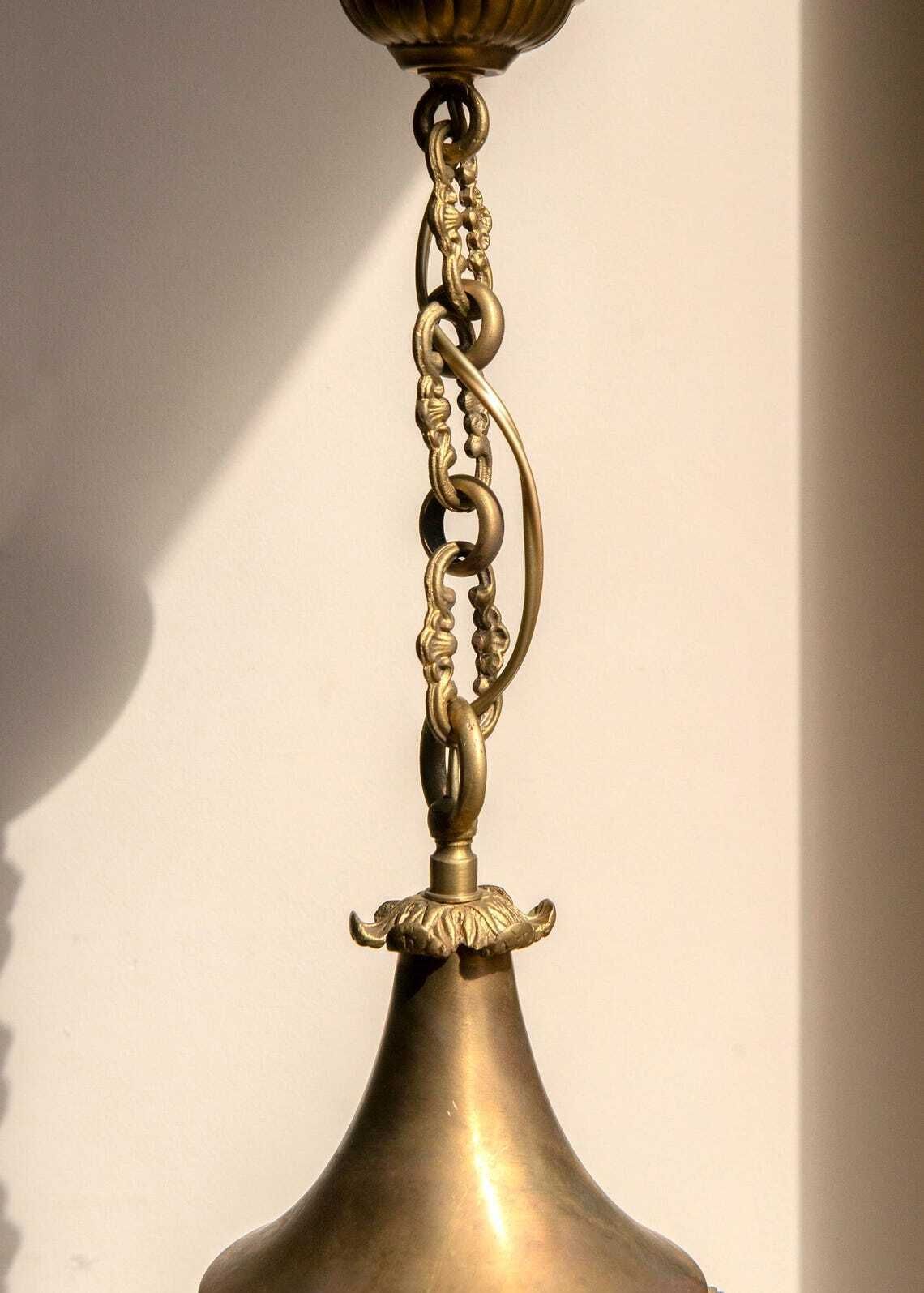 Antieke Franse Art Nouveau Hanglamp  Matglazen Hanglamp  Sierlijk Messing Plafondlicht  Bloemen Kroonluchter photo buy