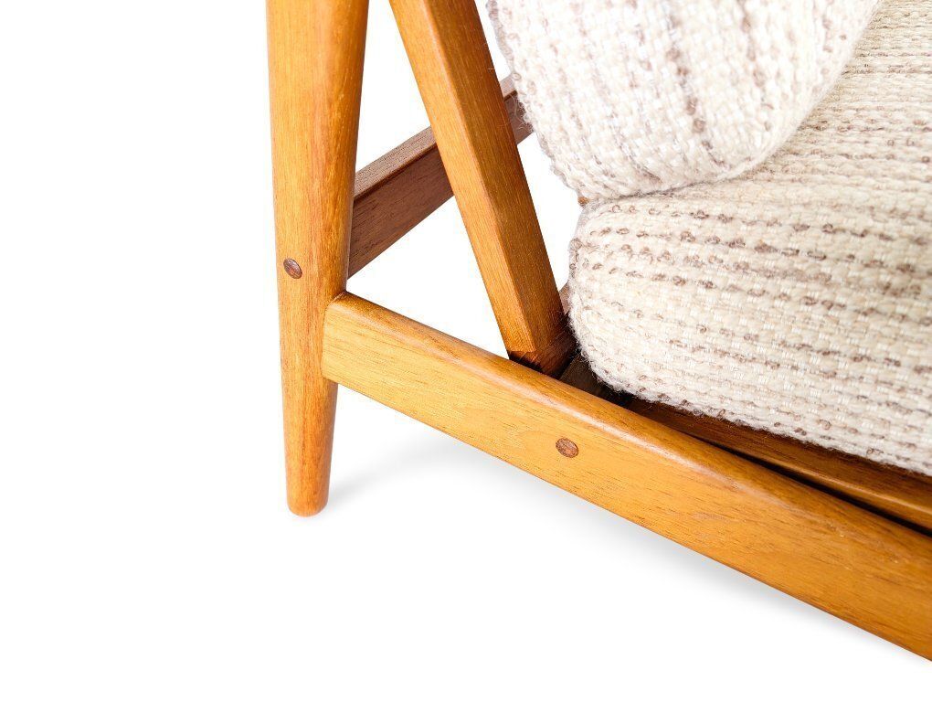 2x Midcentury Armchairs Oak Vintage Danish Design Easy Chair photo vintage