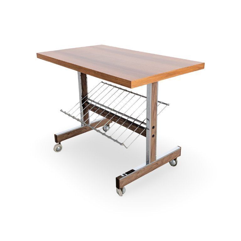 Table d'appoint mid-century, table basse vintage, chariot porte-journaux en teck