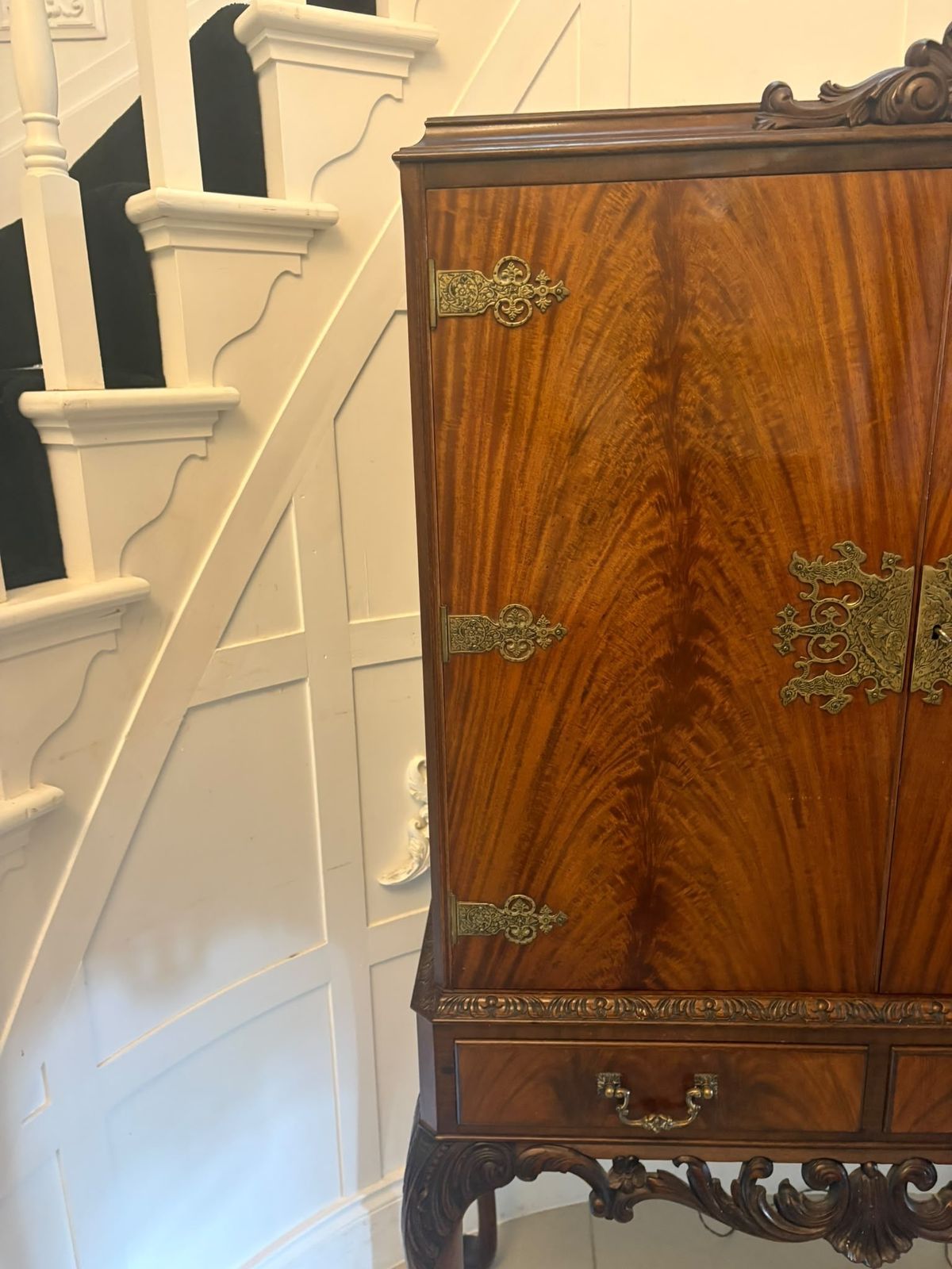 photo for sale Antique Figured Mahogany Illuminated Cocktail Drinks Cabinet On Stand