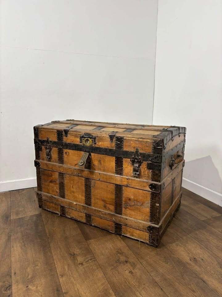 Victorian Domed Steamer Trunk, 1800s photo furniture
