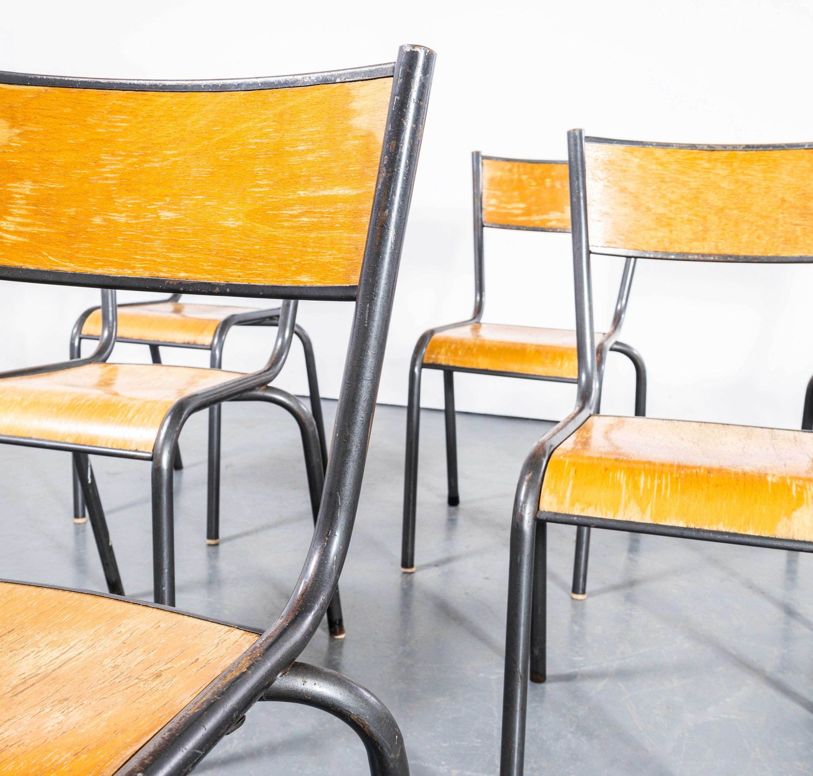 1960's French Mullca Stacking Dining Chair 510   Graphite Frame photo Furniture