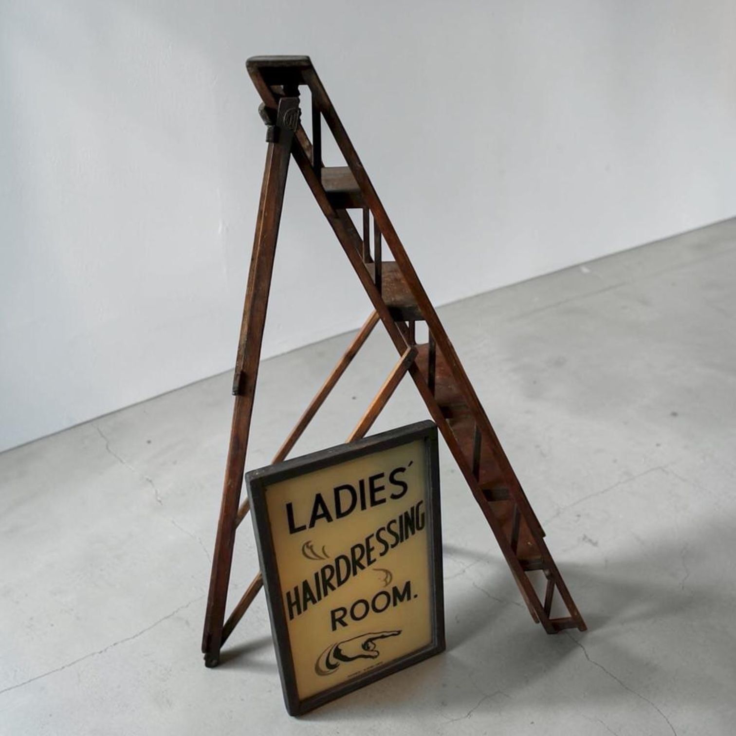 Ladies Hairdressing Room White Opaline Glass Sign photo furniture