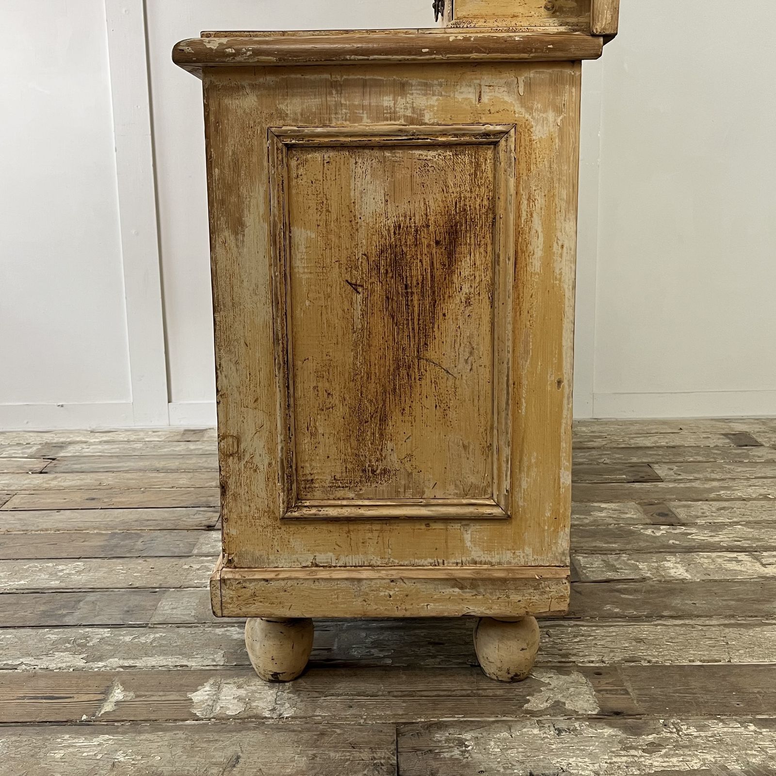 photo for sale Antique Painted Pine Kitchen Dresser