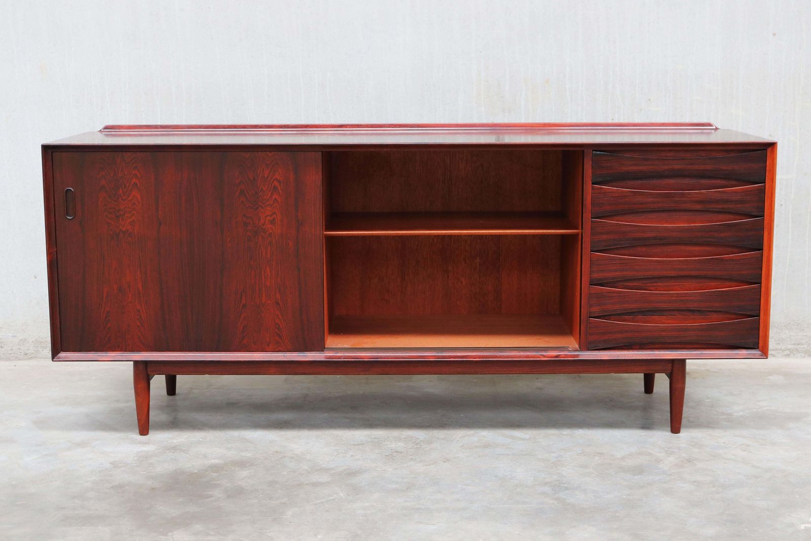 Rare Danish Design Model: Os29 Sideboard By Arne Vodder For Sibast Rosewood 1950 photo buy
