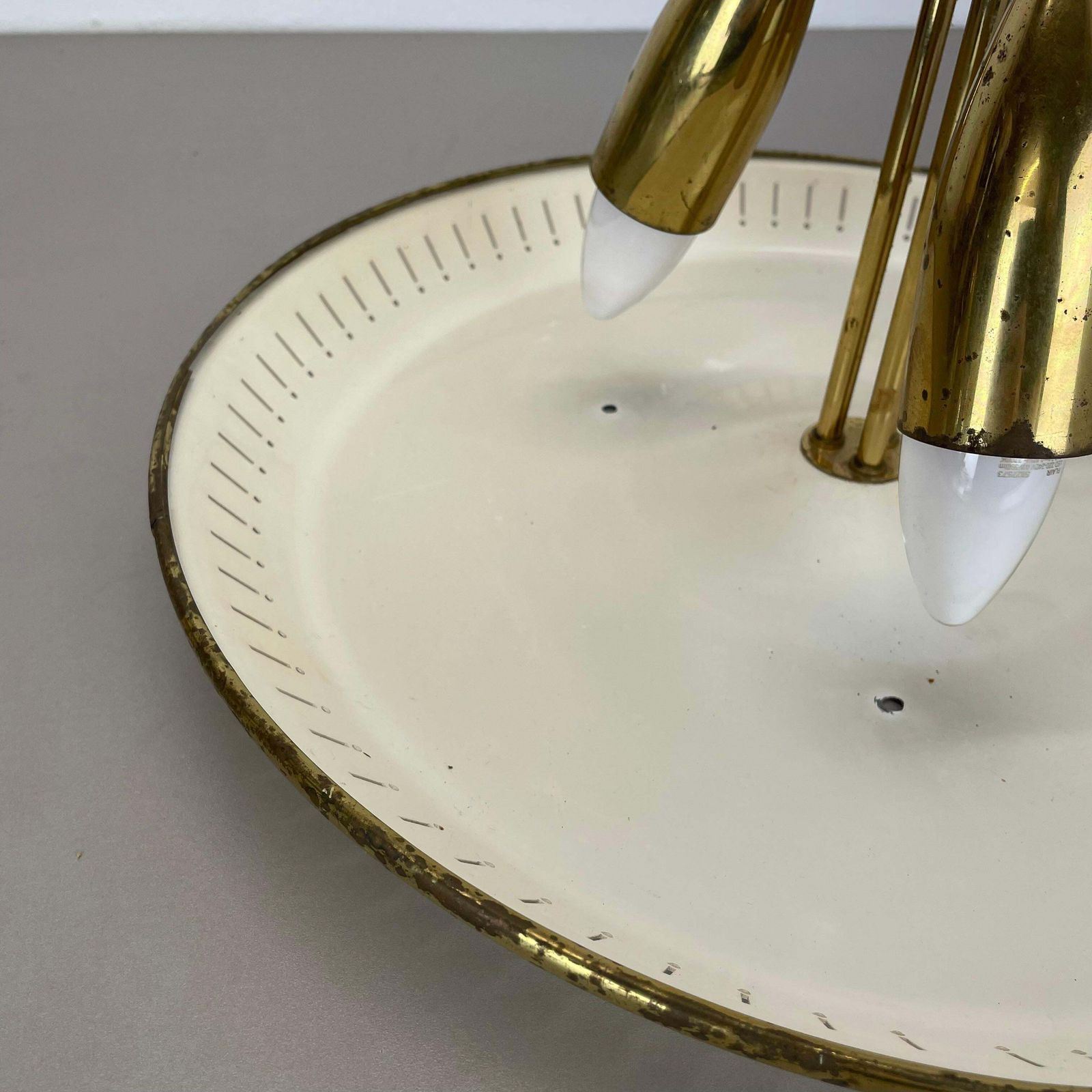 Unique Round Brass Gino Sarfatti Style Ceiling Light Flushmount, Italy 1950s photo vinterior