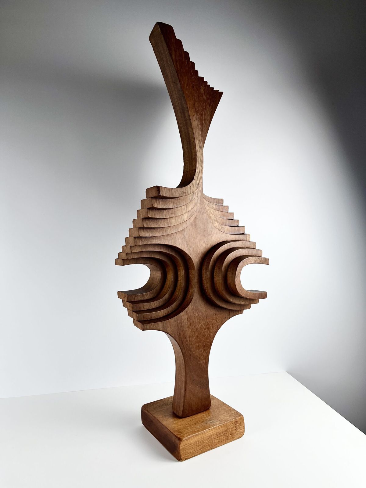 Brian Willsher (1930 2010) Large And Exceptional Mahogany Sculpture, Signed & Dated 1981 photo vintage