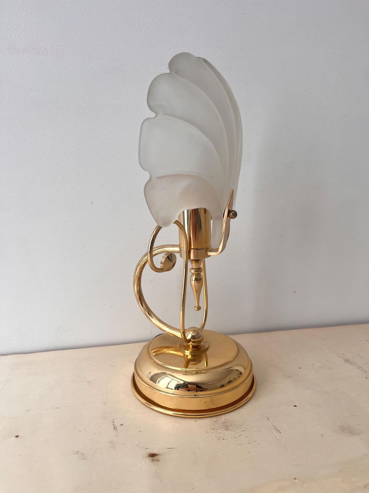 Vintage Glass Shell Desk Lamp, Midcentury Italian Lighting photo for sale