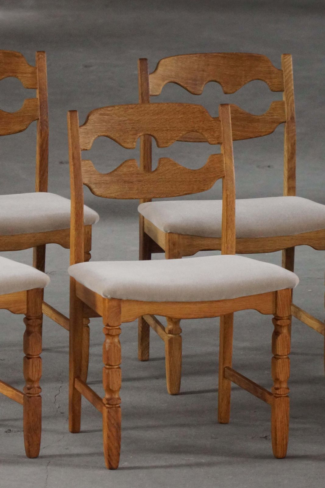Set Of 8 Henning Kjærnulf Razorblade Dining Chairs In Oak And Mohair 1960s photo for sale