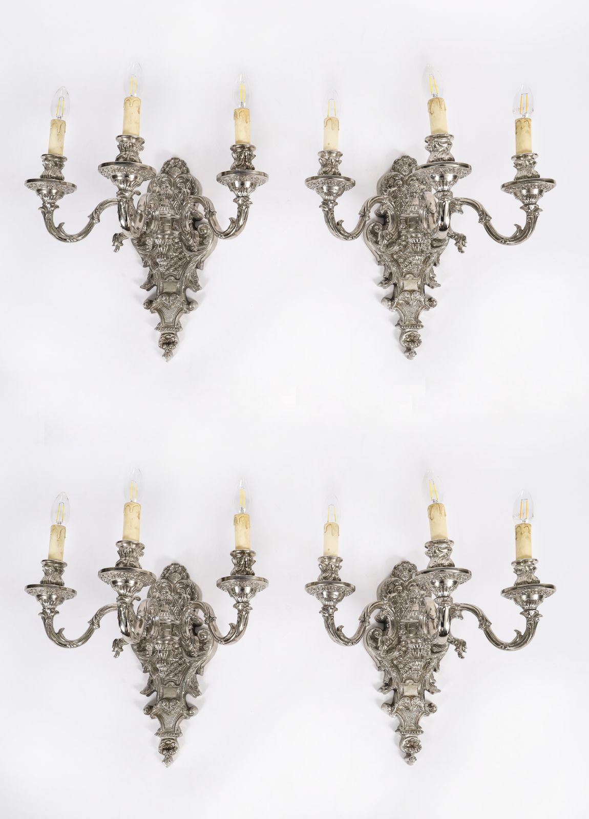 photo vinterior Antique Set Of 4 French Silver Plated Wall Lights Appliques Circa 1900