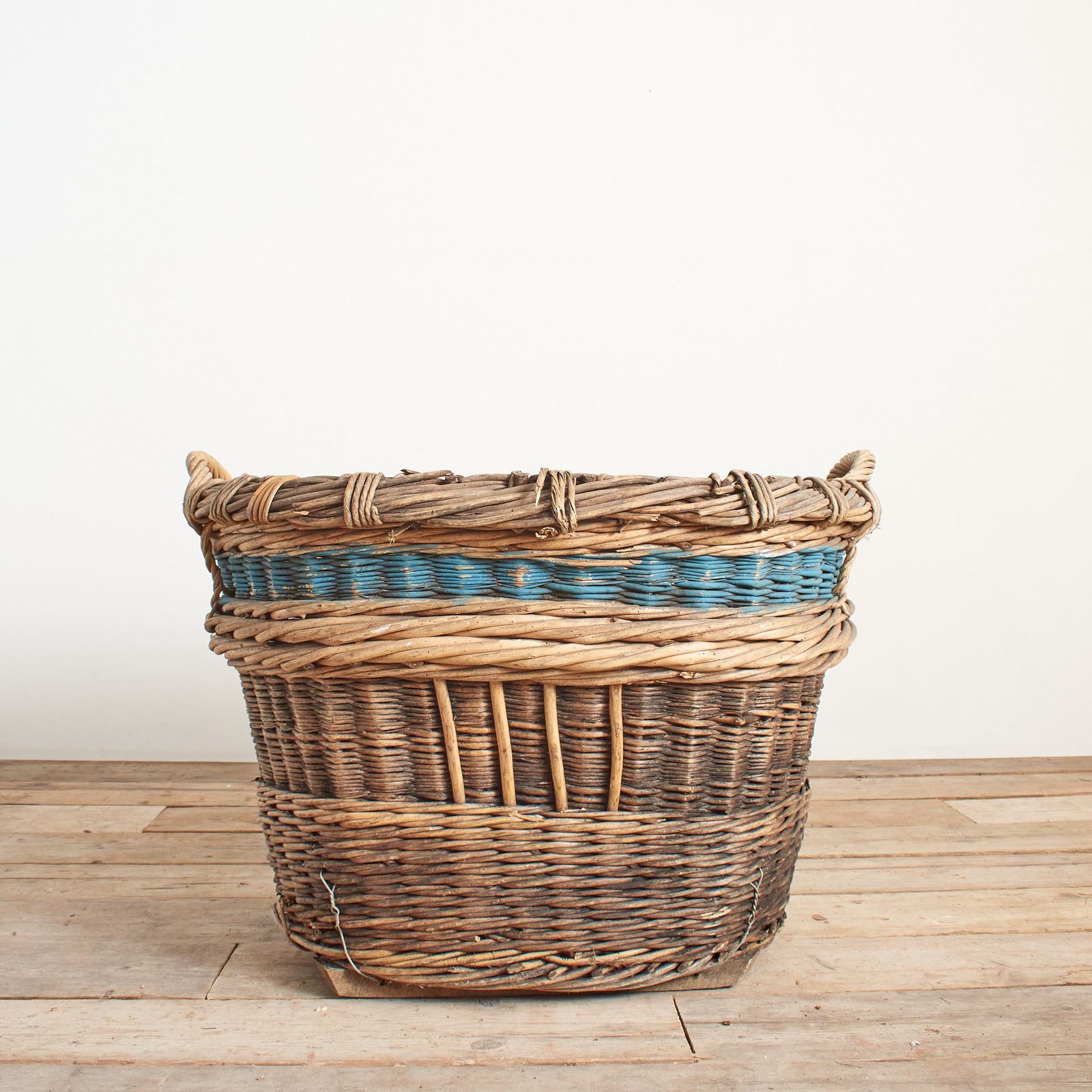 Antique French Champagne Grape Harvest Log Basket – Ae. photo for sale