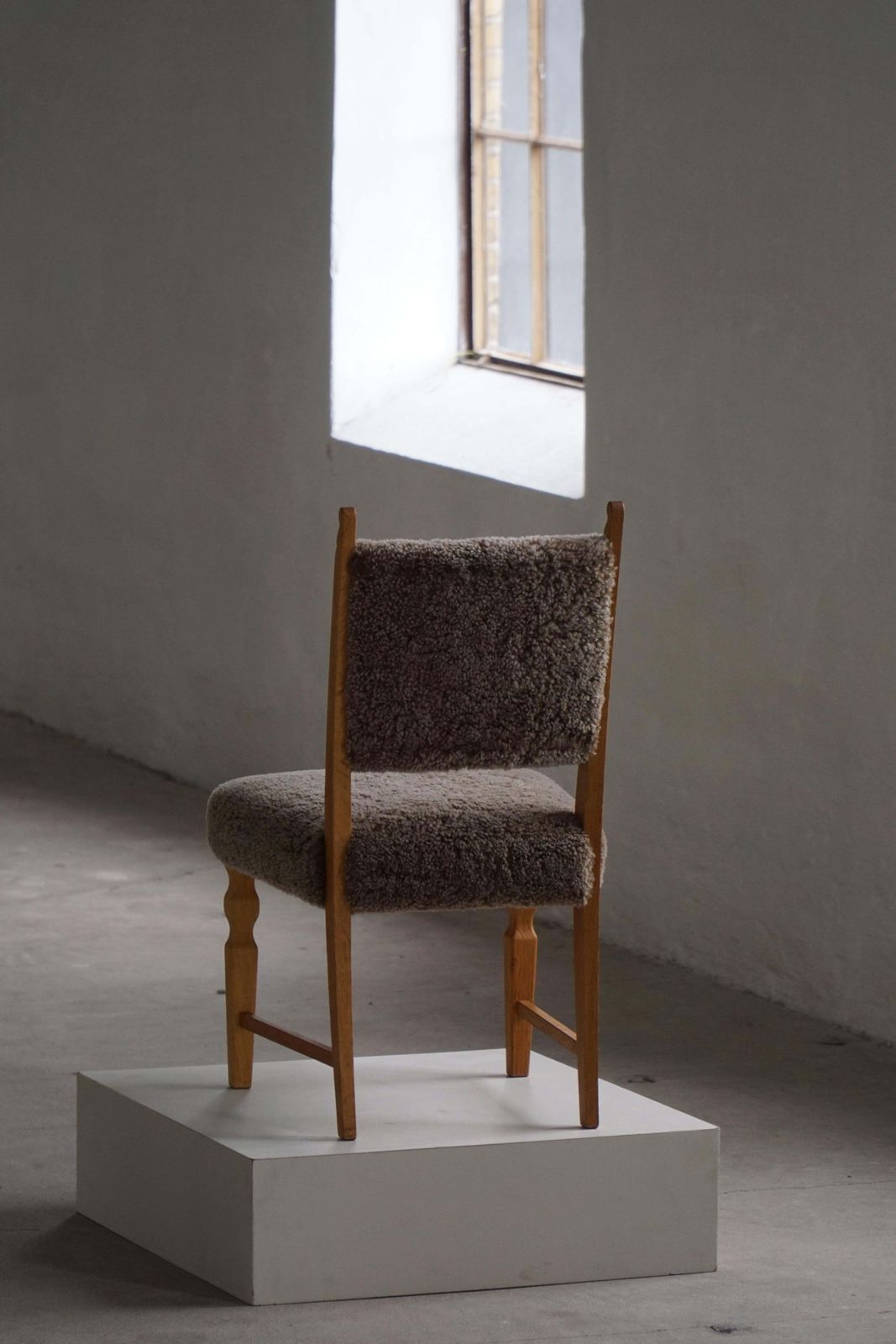 4414.0 Set Of 6 Dining Chairs, Oak & Lambswool, Henning Kjærnulf, Danish Modern, 1950s photo